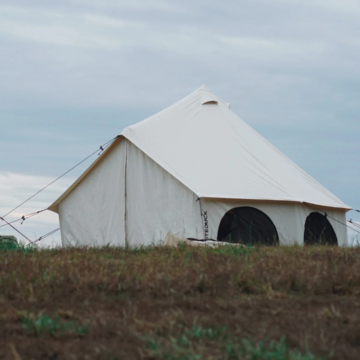 13' Avalon Bell Tent - Image 10