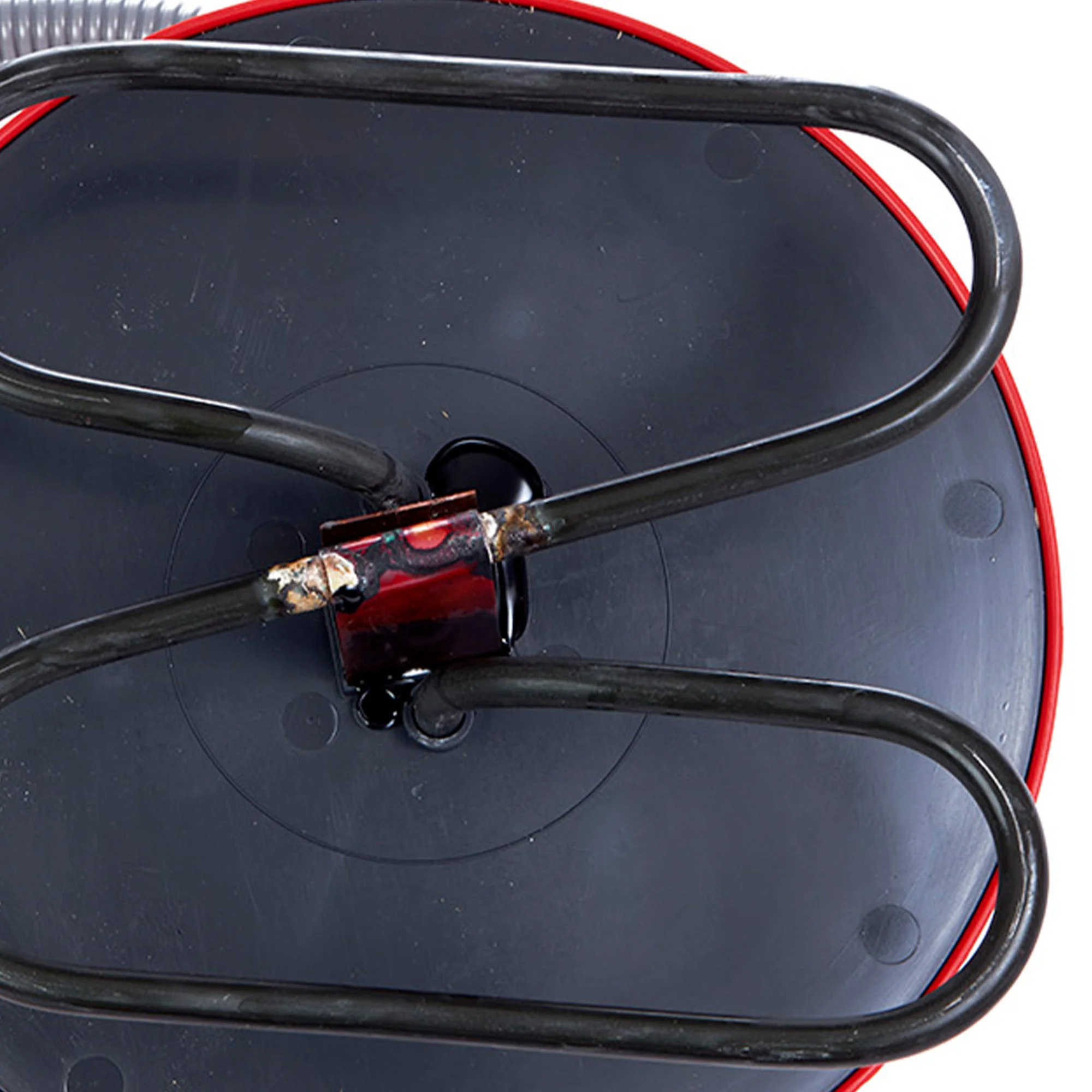 API 1000 Watt Thermostatic Winter Floating Stock Tank Deicer and Heater, Red - Image 8