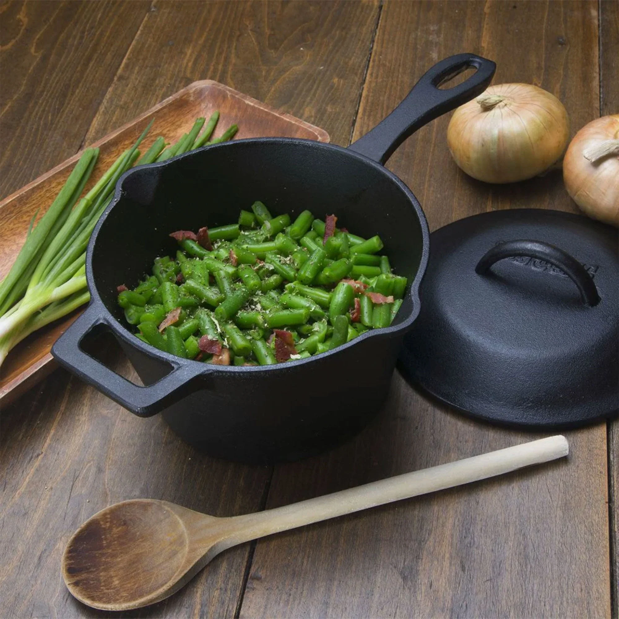 Bayou Classic 2.5 Quart Cast Iron Covered Sauce Pot with Self-Basting Lid, Black - Image 4
