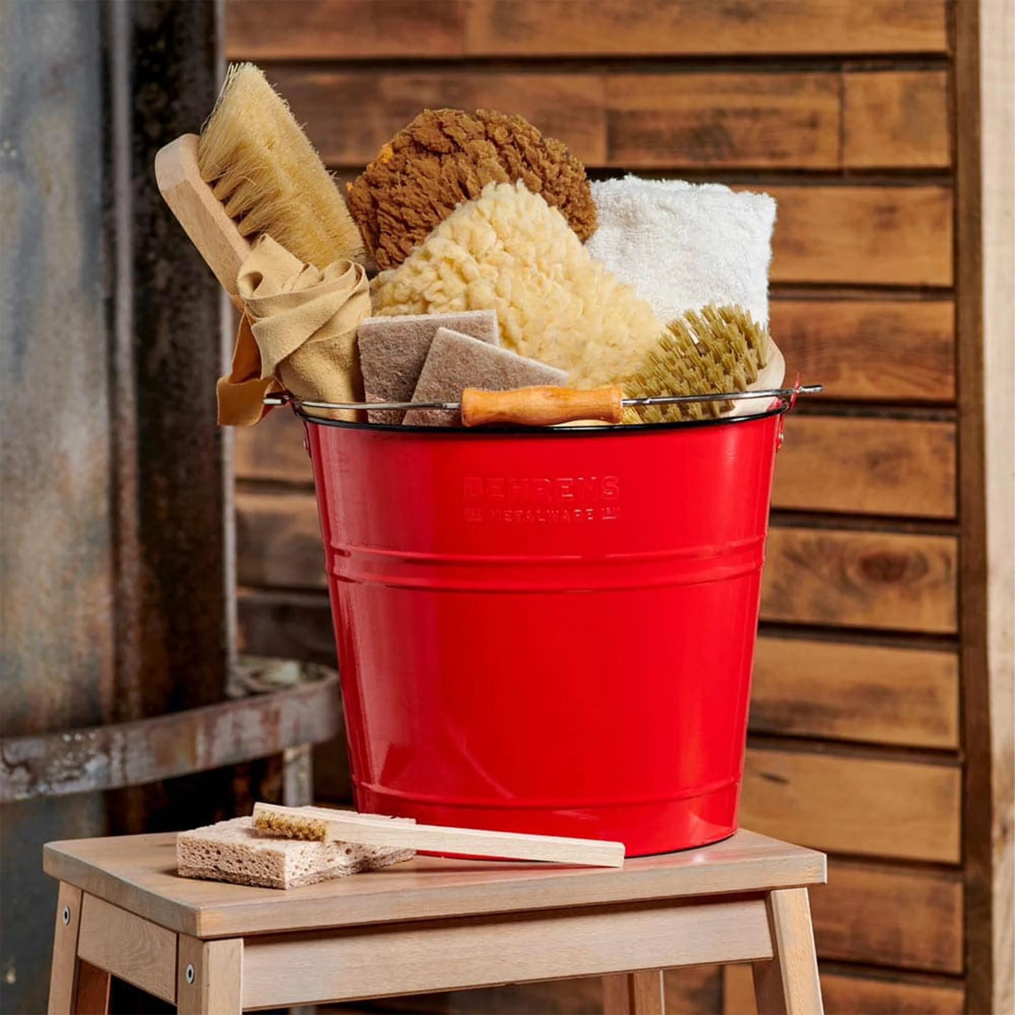Behrens 2.75 Gallon Round Galvanized Steel Cleaning Pail with Wood Handle, Red - Image 4