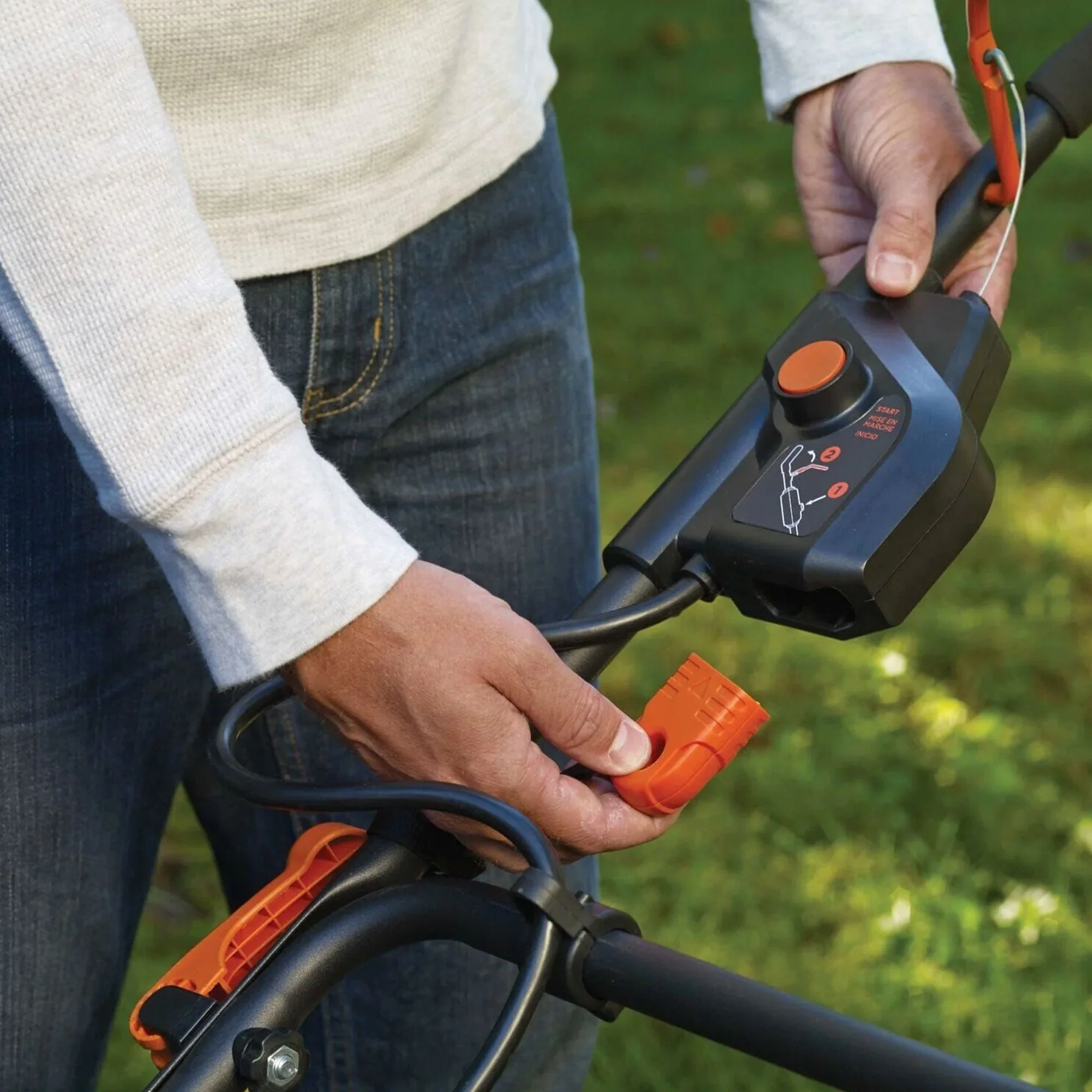 BLACK+DECKER 40V Cordless Electric Walk Behind Lawn Mower w/Battery & Charger - Image 8