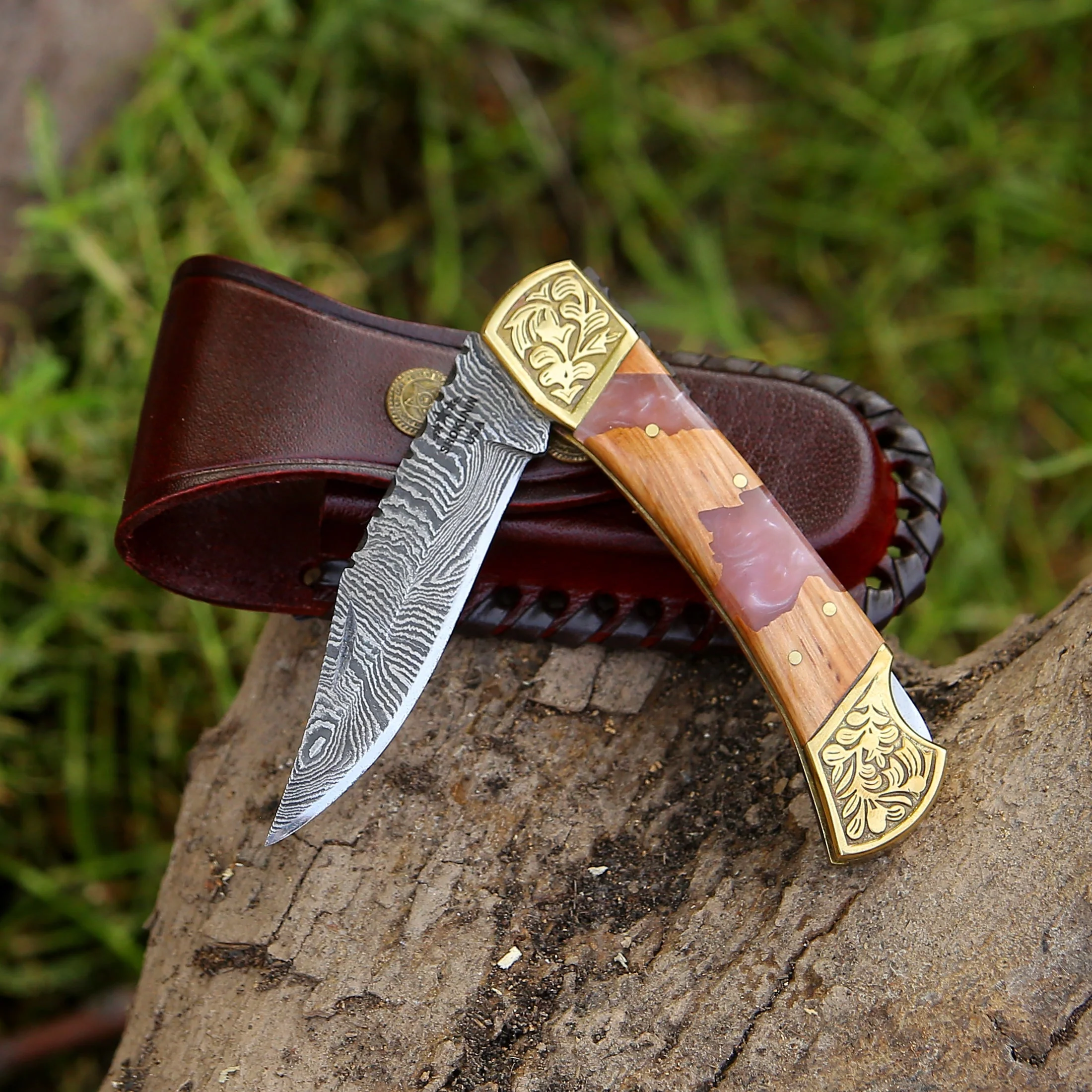 Boltedge Handmade Damascus Pocket Knife – Olive Wood - Image 2