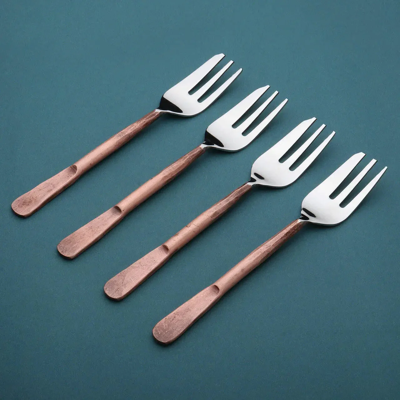 Celia Pastry Forks 4 Pc. Set - Image 2