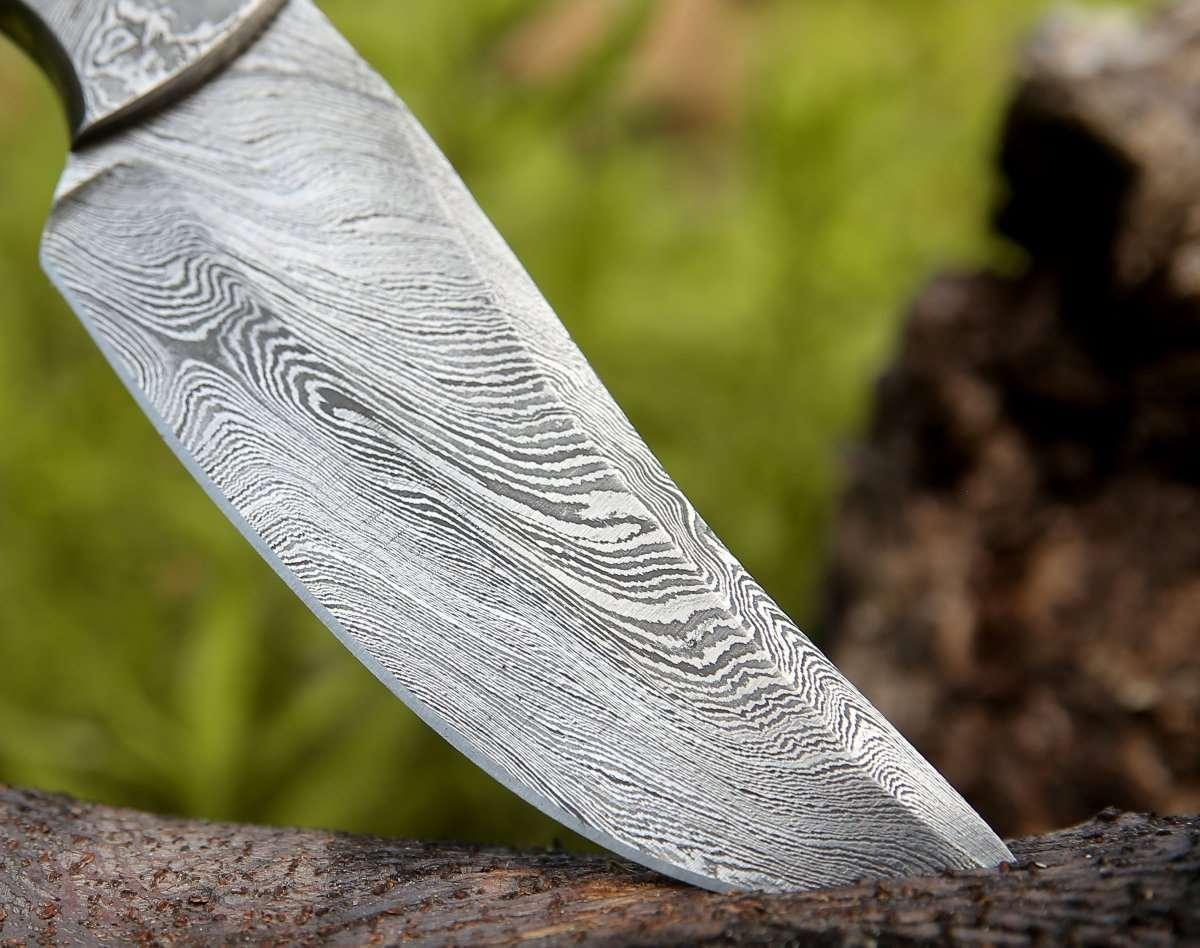 Draco Hunting Knife with Pakkawood Handle - Image 8