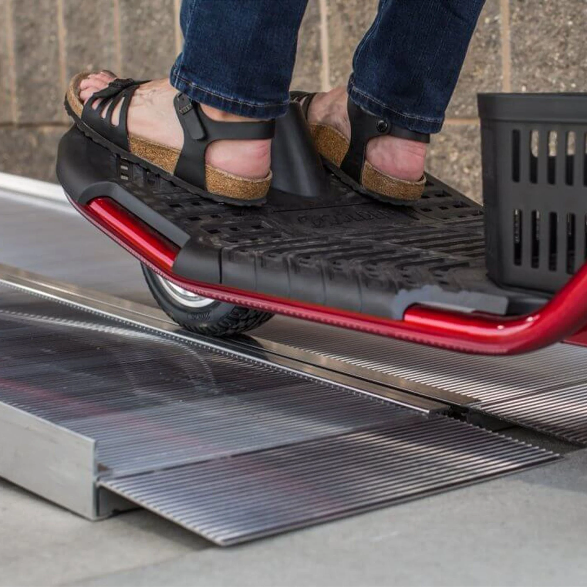 EZ-ACCESS SUITCASE 7’ x 30" Portable Singlefold Ramp Suited for Minivans & SUVs - Image 10