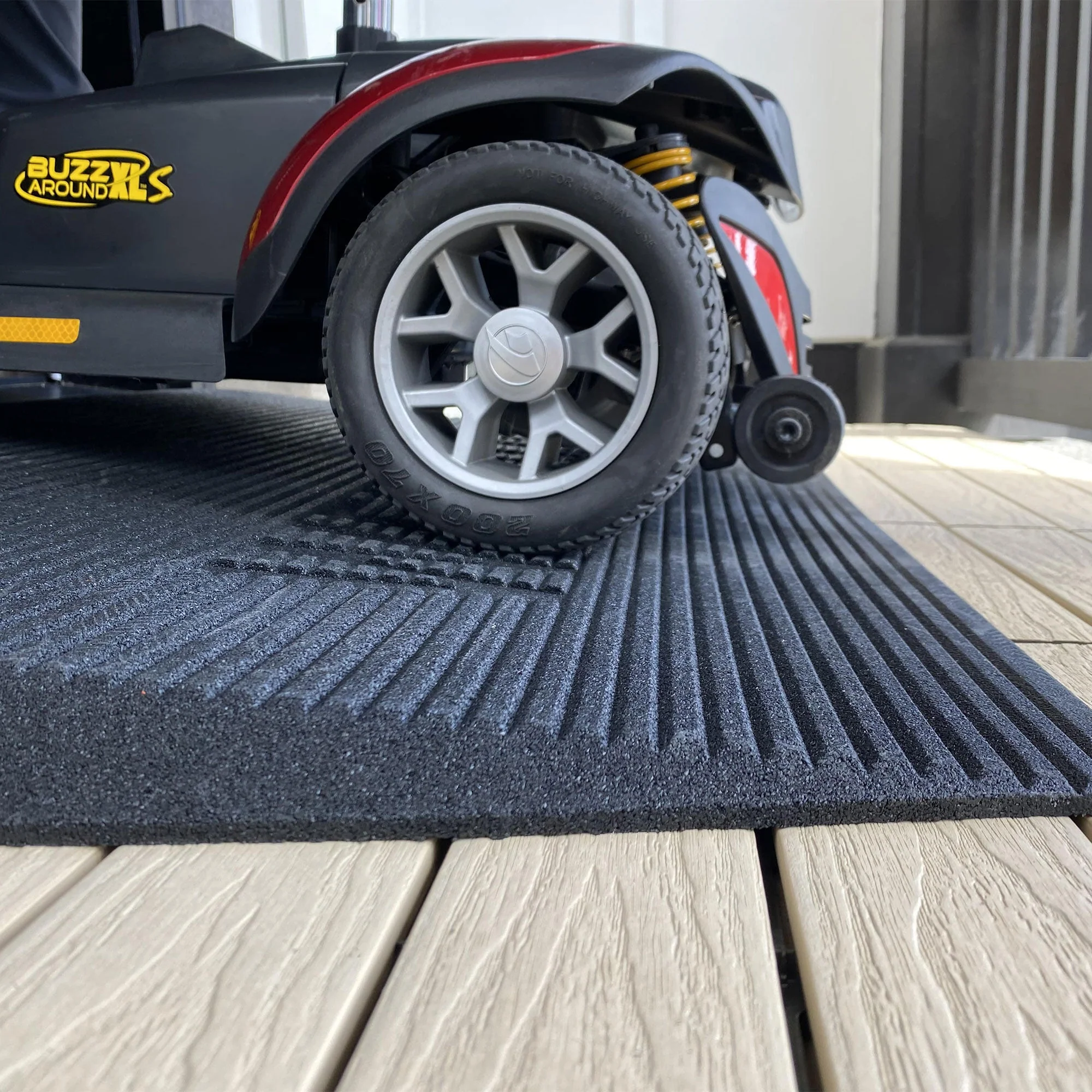 EZ-ACCESS TRANSITIONS 1.5" Non Slip Rectangular Rubber Angled Entry Mat, Black - Image 7