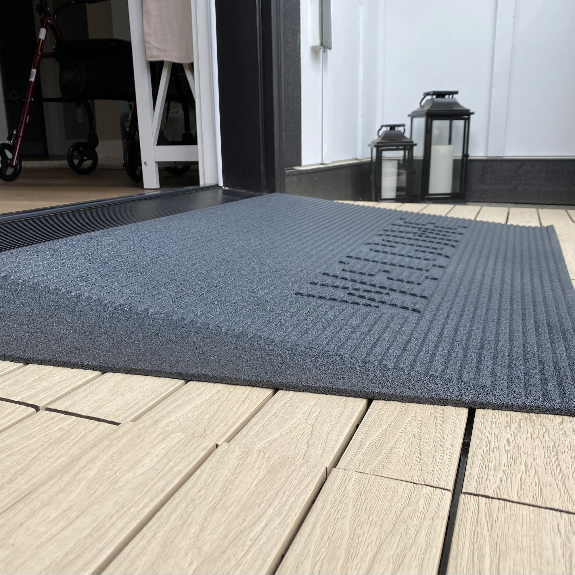EZ-ACCESS TRANSITIONS 2.5" Rectangular Rubber Angled Welcome Entry Mat, Gray - Image 2