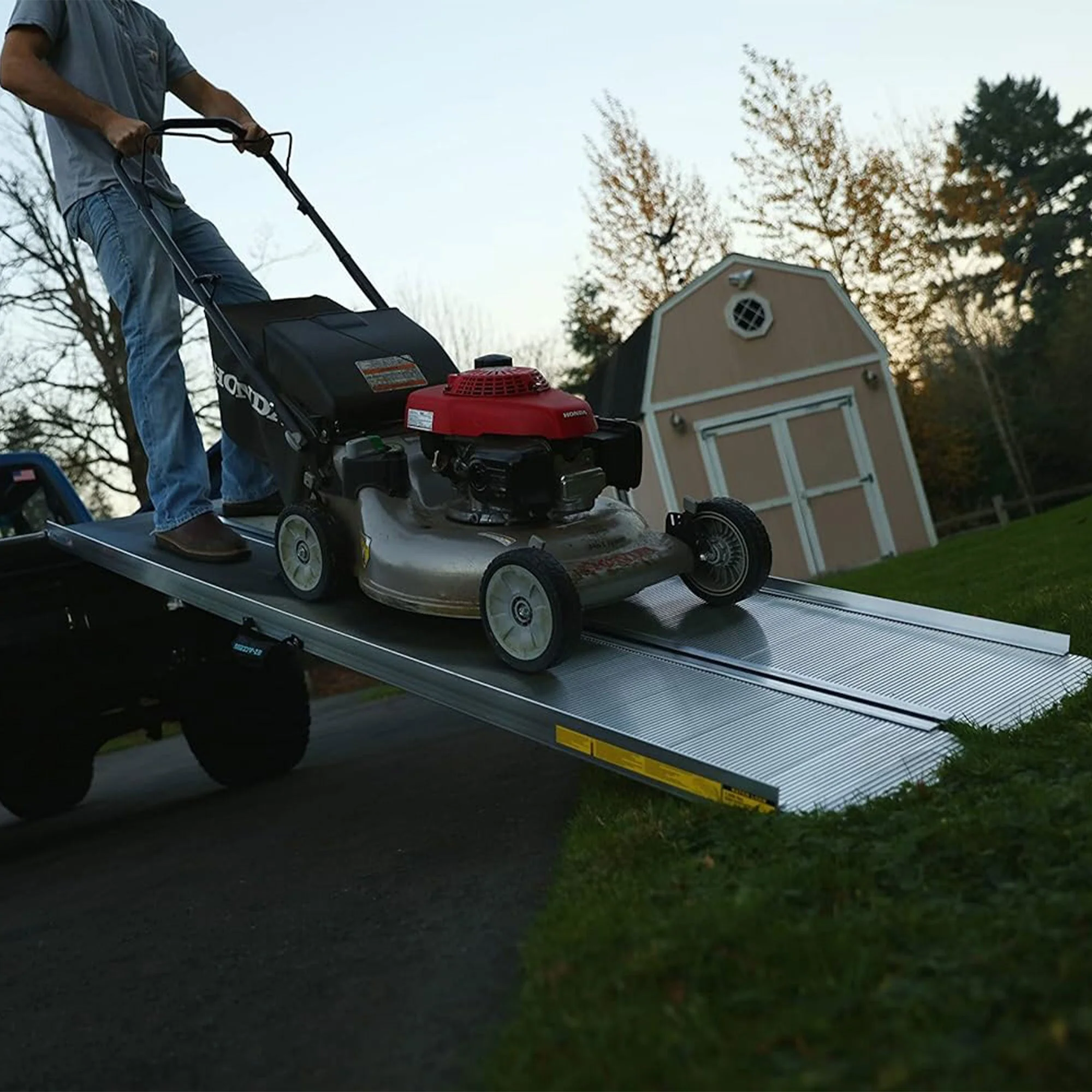 EZ-ACCESS TRAVERSE 6 Foot Aluminum Singlefold Portable Loading Ramp, Silver - Image 7