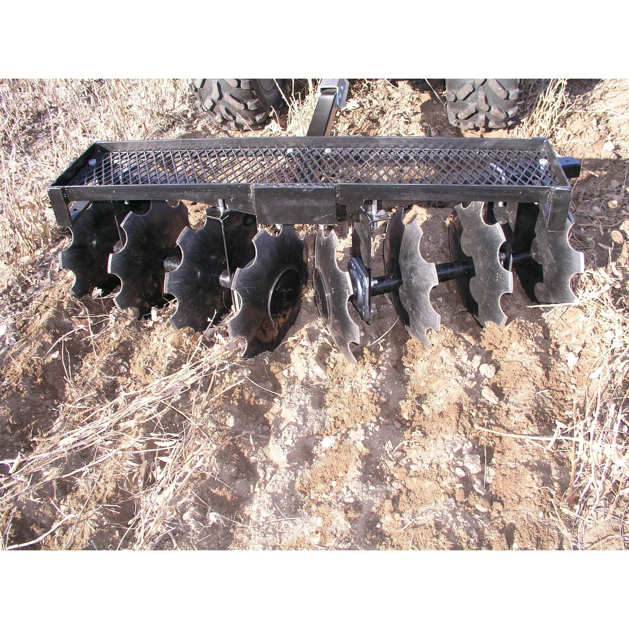 Field Tuff 51 Inch ATV Single Gang Heavy Duty Steel Disc for Cultivating, Black - Image 6