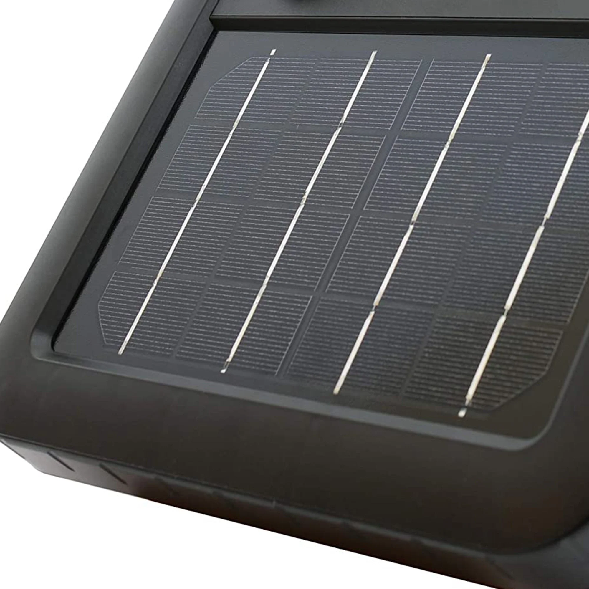 Gallagher Portable Solar Electric Fence Energizer with Solar Battery & Leadsets - Image 8