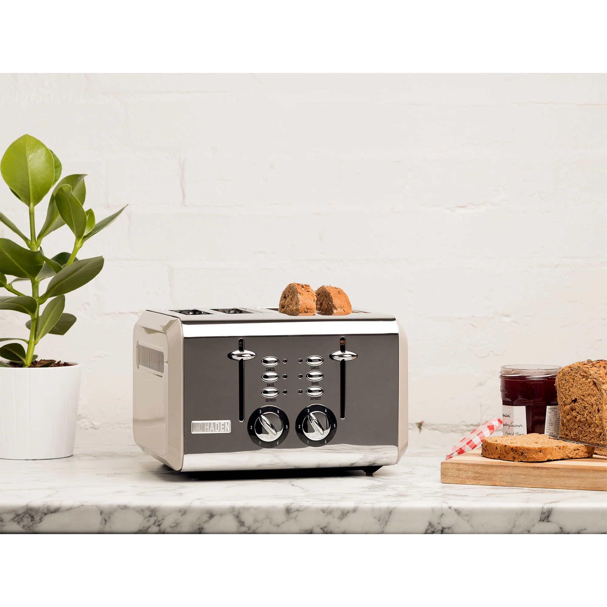 Haden Stainless Steel Retro Toaster & 1.7 Liter Stainless Steel Electric Kettle - Image 9