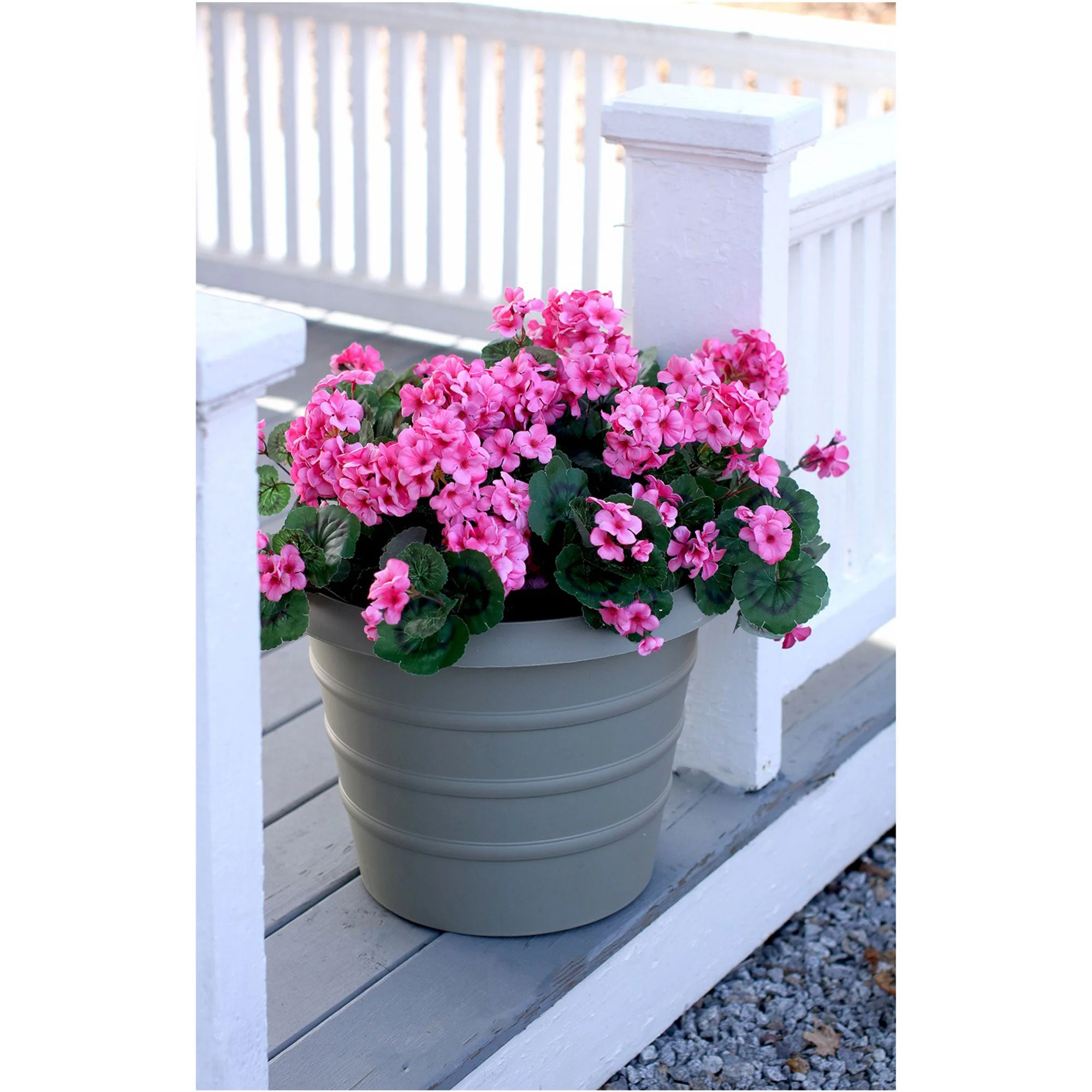HC Companies Aspen 20" Indoor Outdoor Round Planter, Chocolate Brown (2 Pack) - Image 3