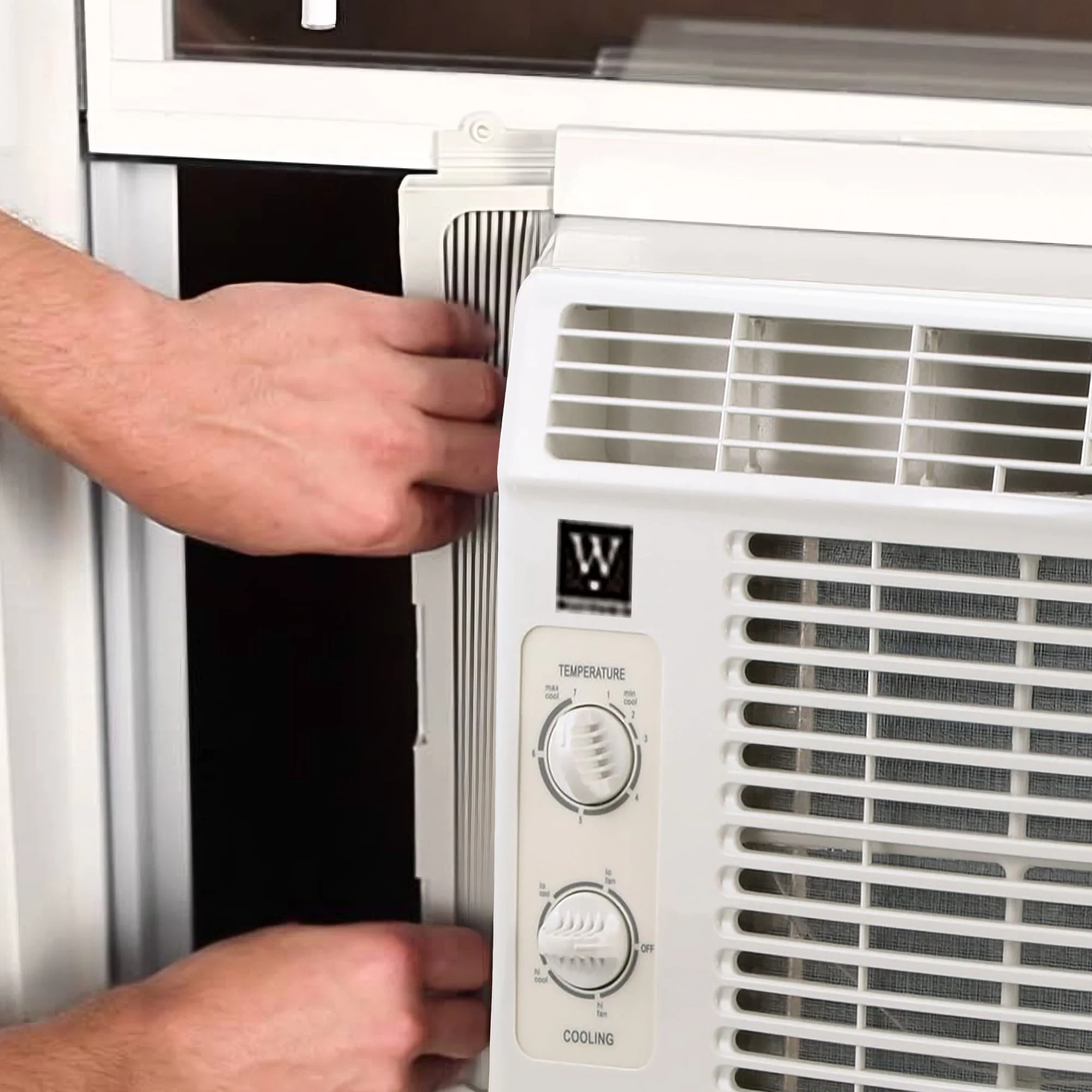 HomePointe 5,000 BTU Mechanical Window Air Conditioner with Rotary Thermostat - Image 4