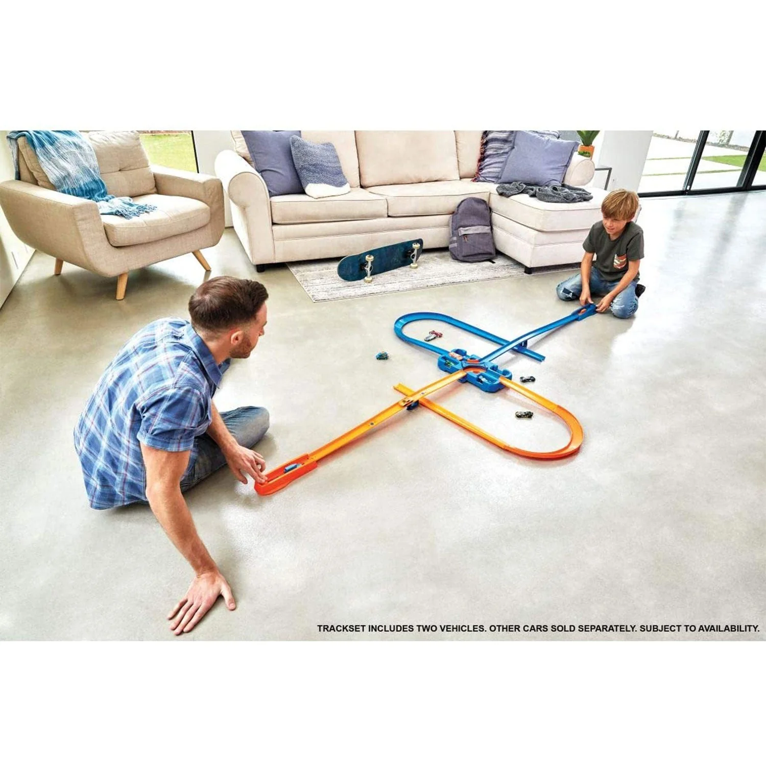 Hot Wheels Toy Car Track Builder 36 Piece Deluxe Stunt Box with 15 Feet of Track - Image 7