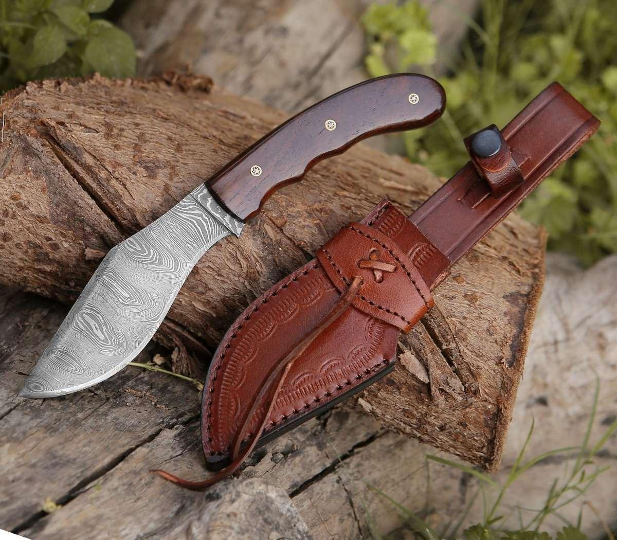 Huntsman Damascus Kukri Knife with Exotic Rose Wood Handle - Image 3