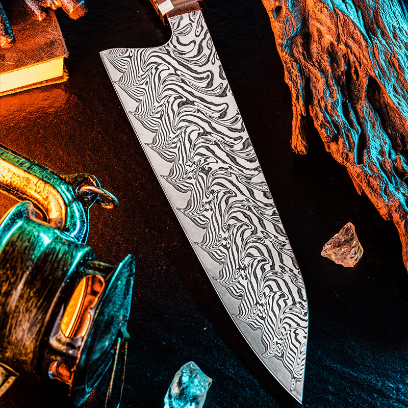 Increda VG-10 Damascus Chef Knife with Carbon Fiber Handle & Sheath - Image 4