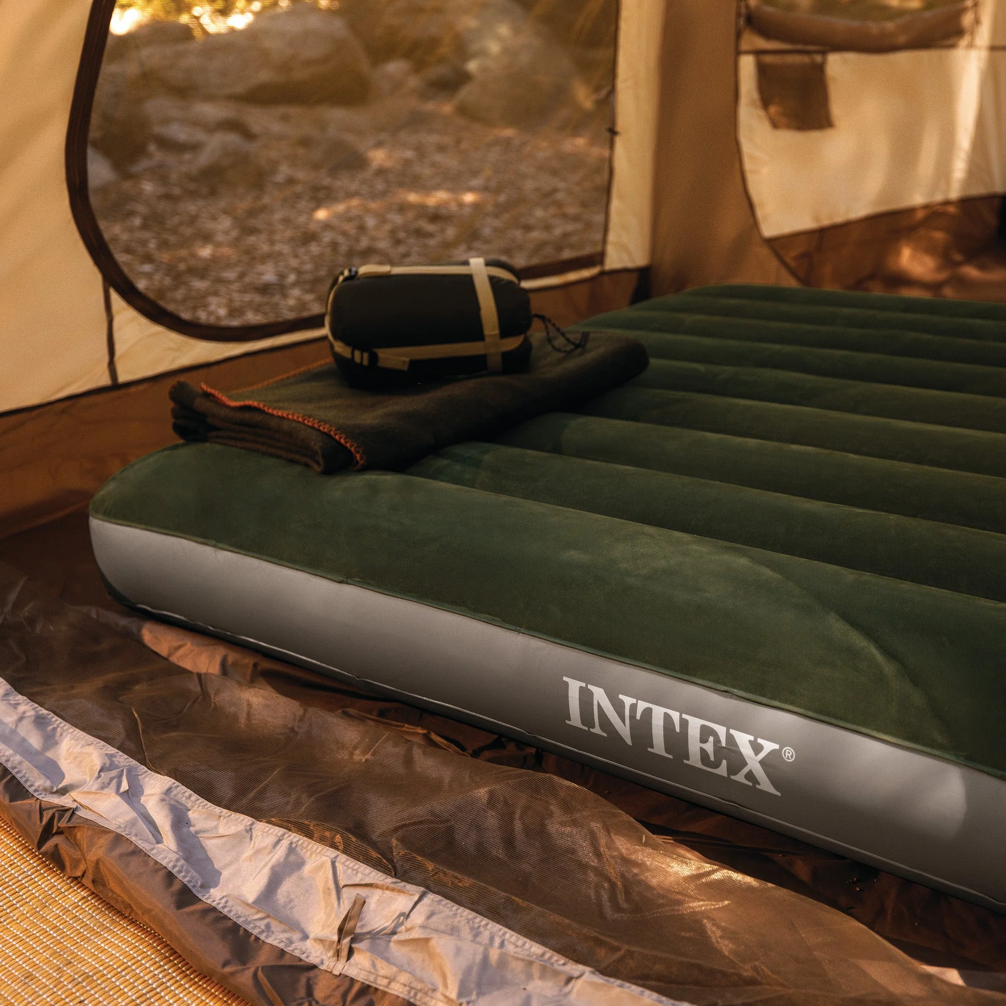 Intex 64763E Standard Dura Beam Downy Air Mattress Bed w/ Built In Pump, Queen - Image 8