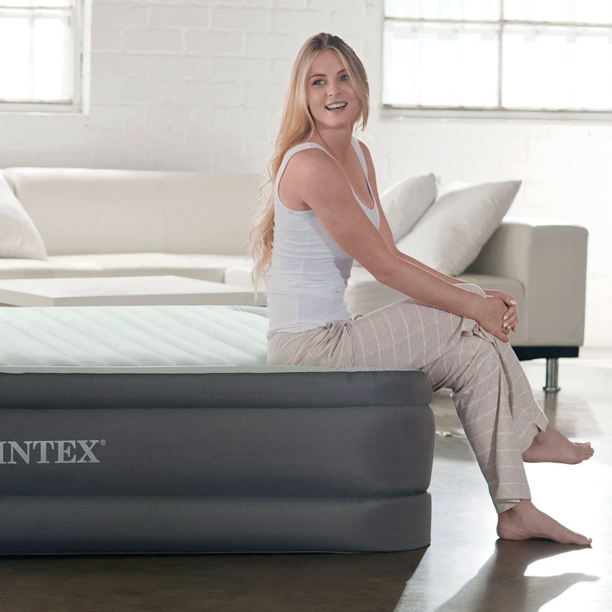 Intex PremAire I Fiber-Tech Elevated Air Mattress Bed with Built-In Pump, Twin - Image 6