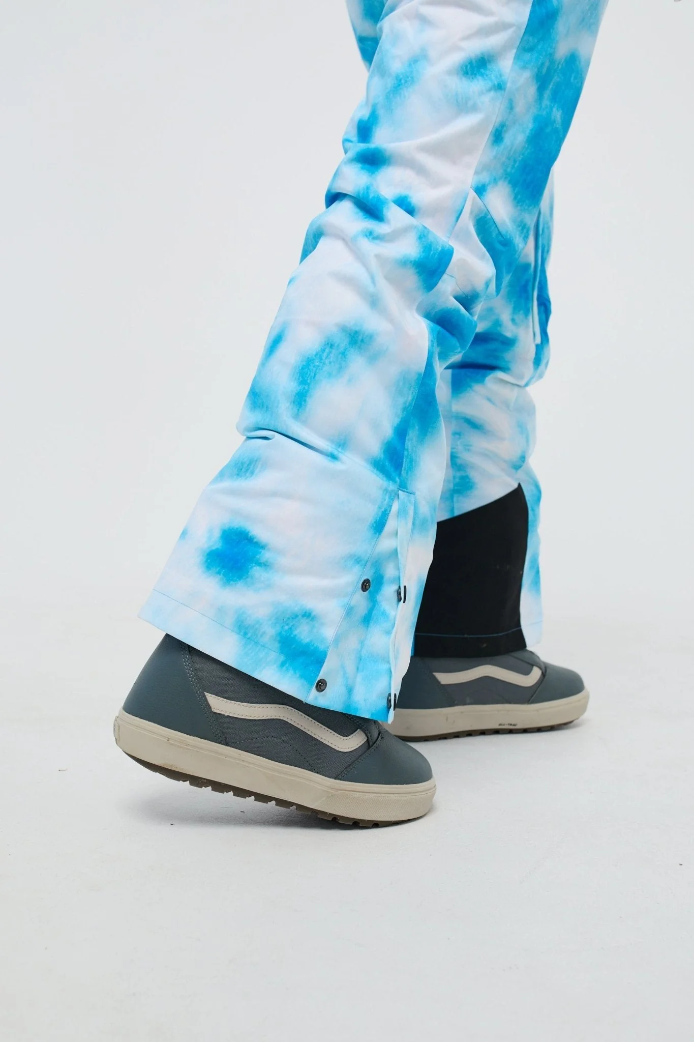 Blue Signature - Shaped Women's Ski Suit - Image 9