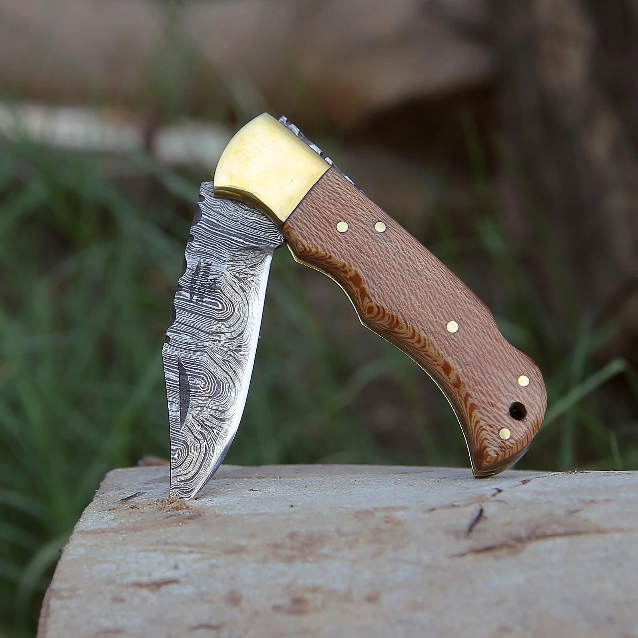 Kepler Damascus Pocket Knife with Leopard Wood Handle - Image 6