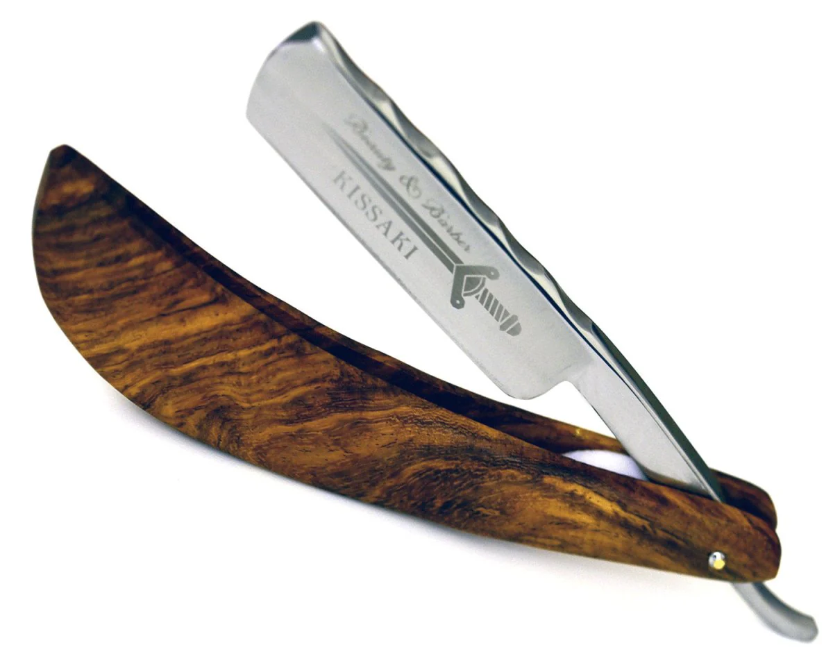 Kissaki Straight Razor Kit - Image 2