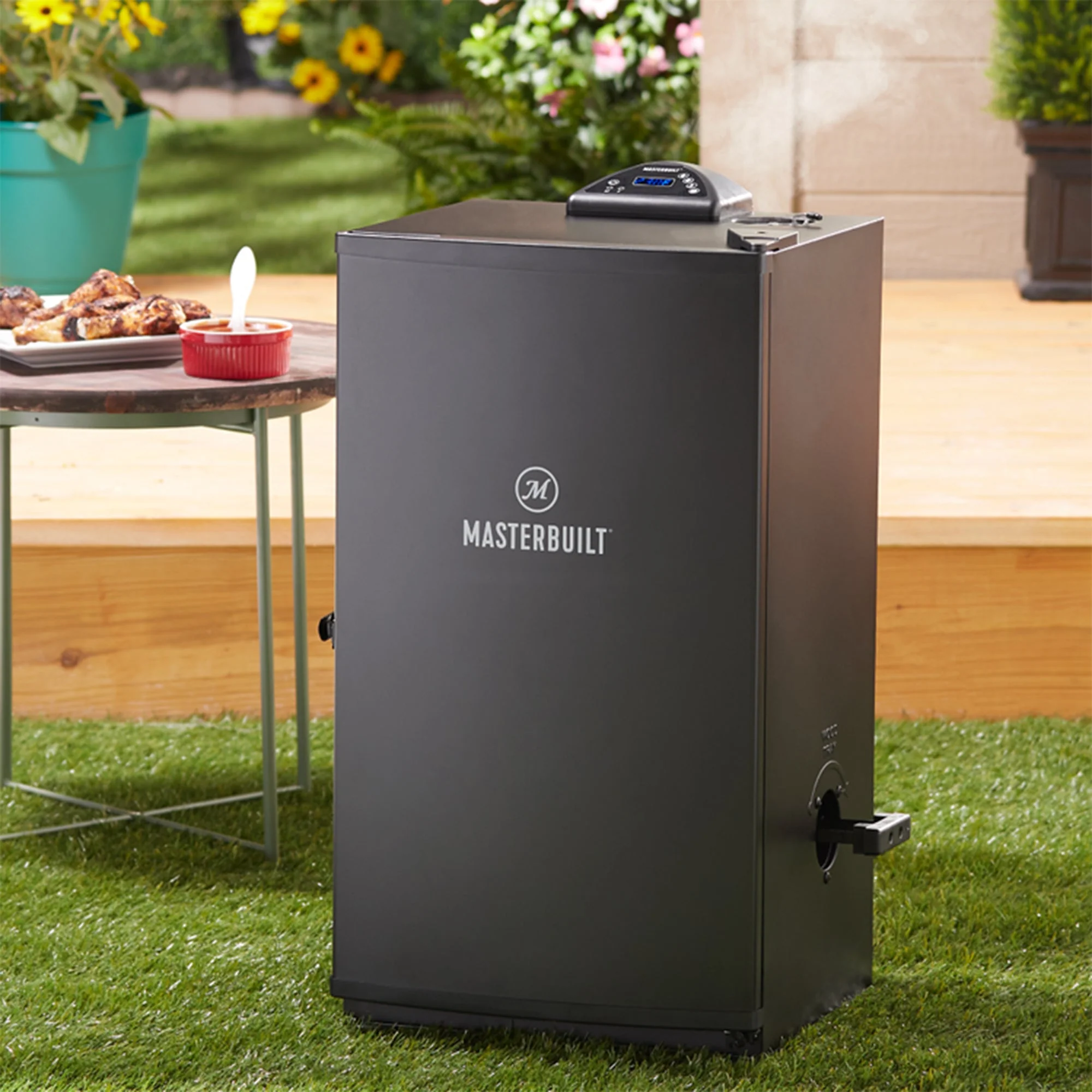 Masterbuilt Outdoor Barbecue 30" Digital Electric BBQ Meat Smoker Grill, Black - Image 5
