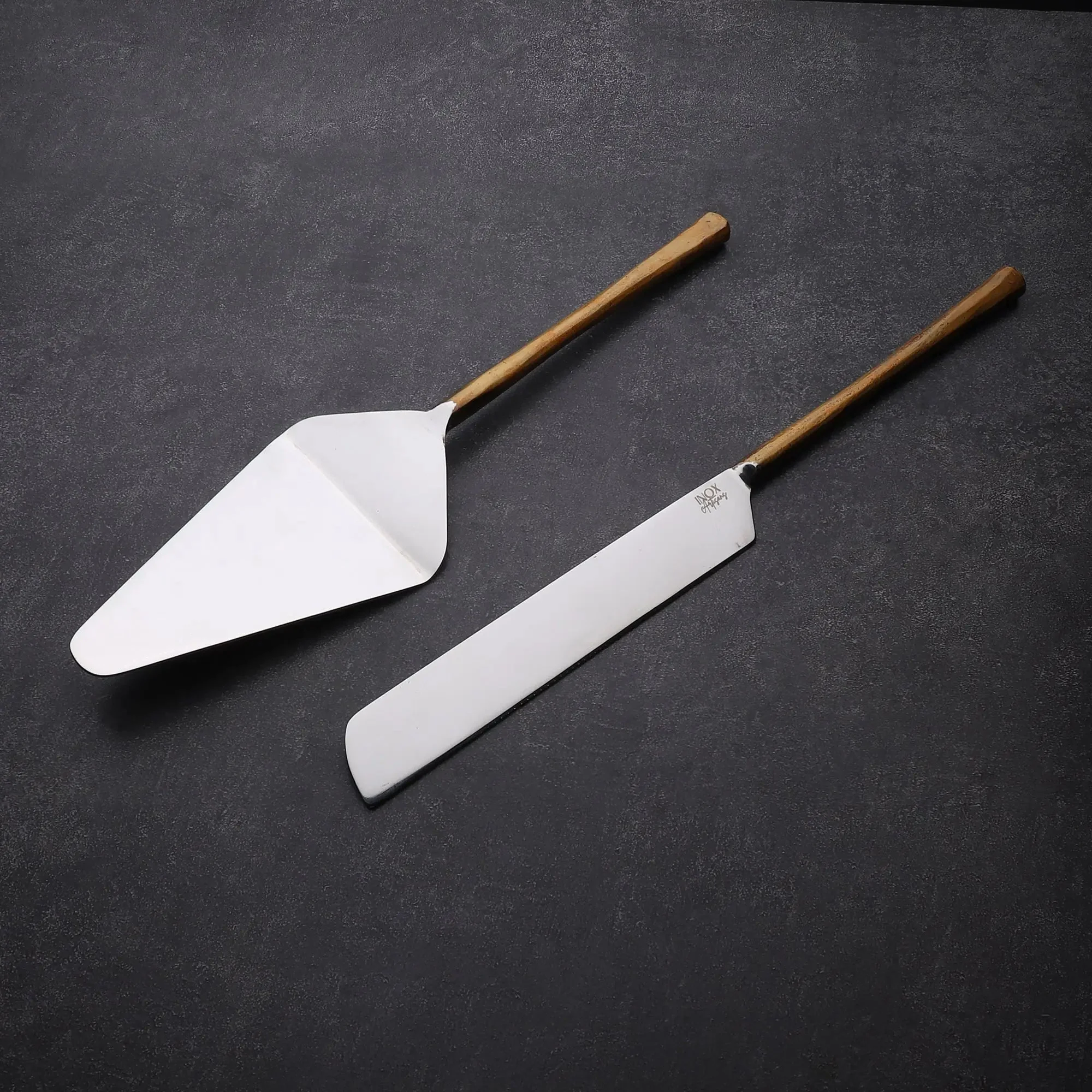 MEDICKI CAKE SERVER 2 PC. SET - Image 3