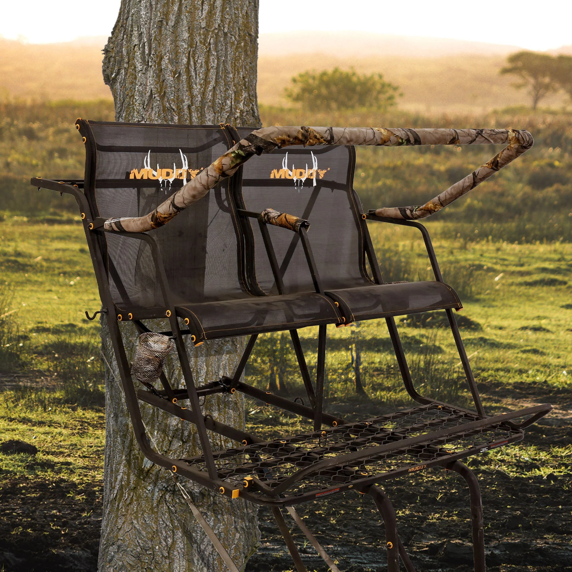 Muddy Stronghold 2.5 Deer Hunting 18 Foot Ladderstand Tree Stand w/Hercules Grip - Image 5