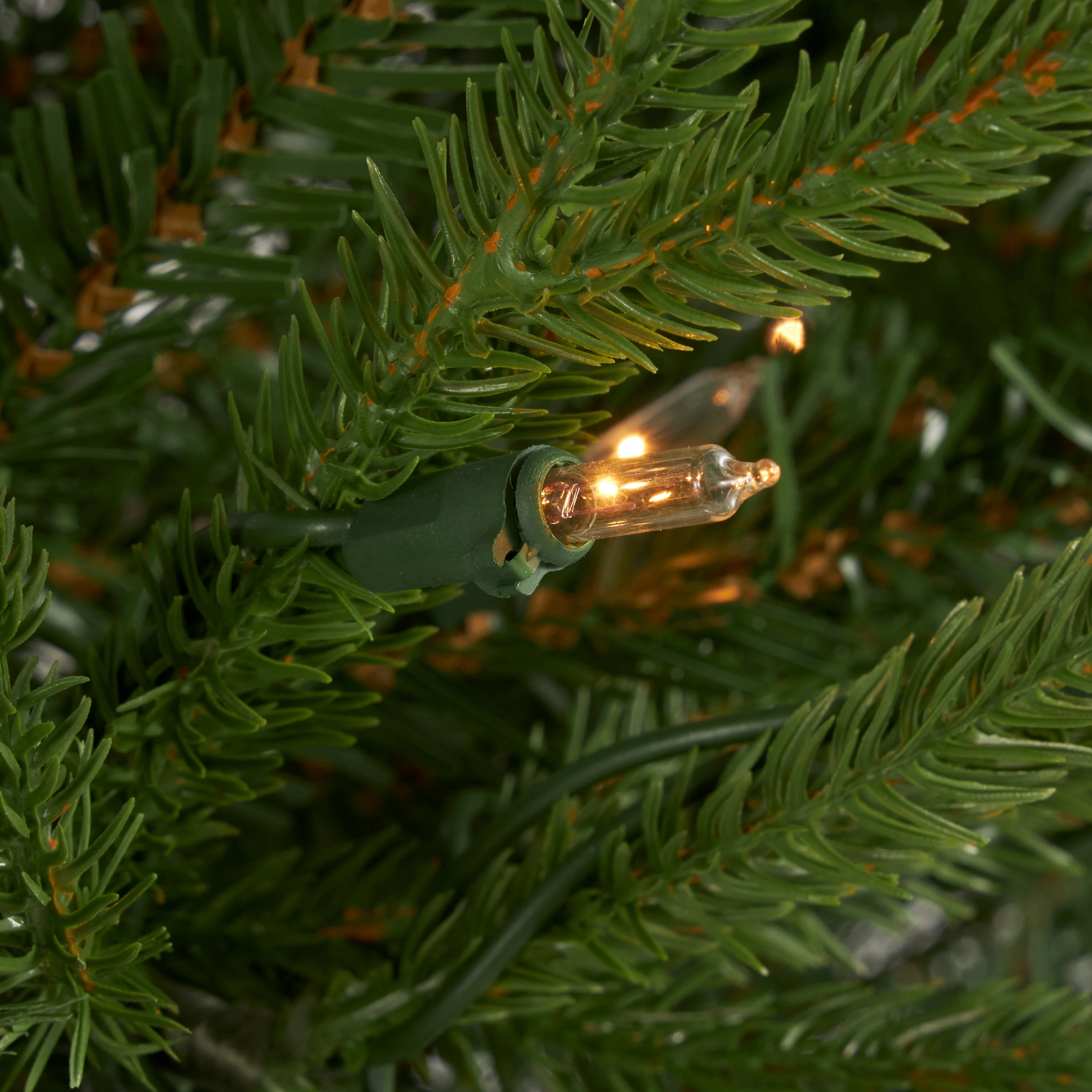 National Tree Company Montgomery 6.5' Prelit Half Christmas Tree 300 Clear Light - Image 4