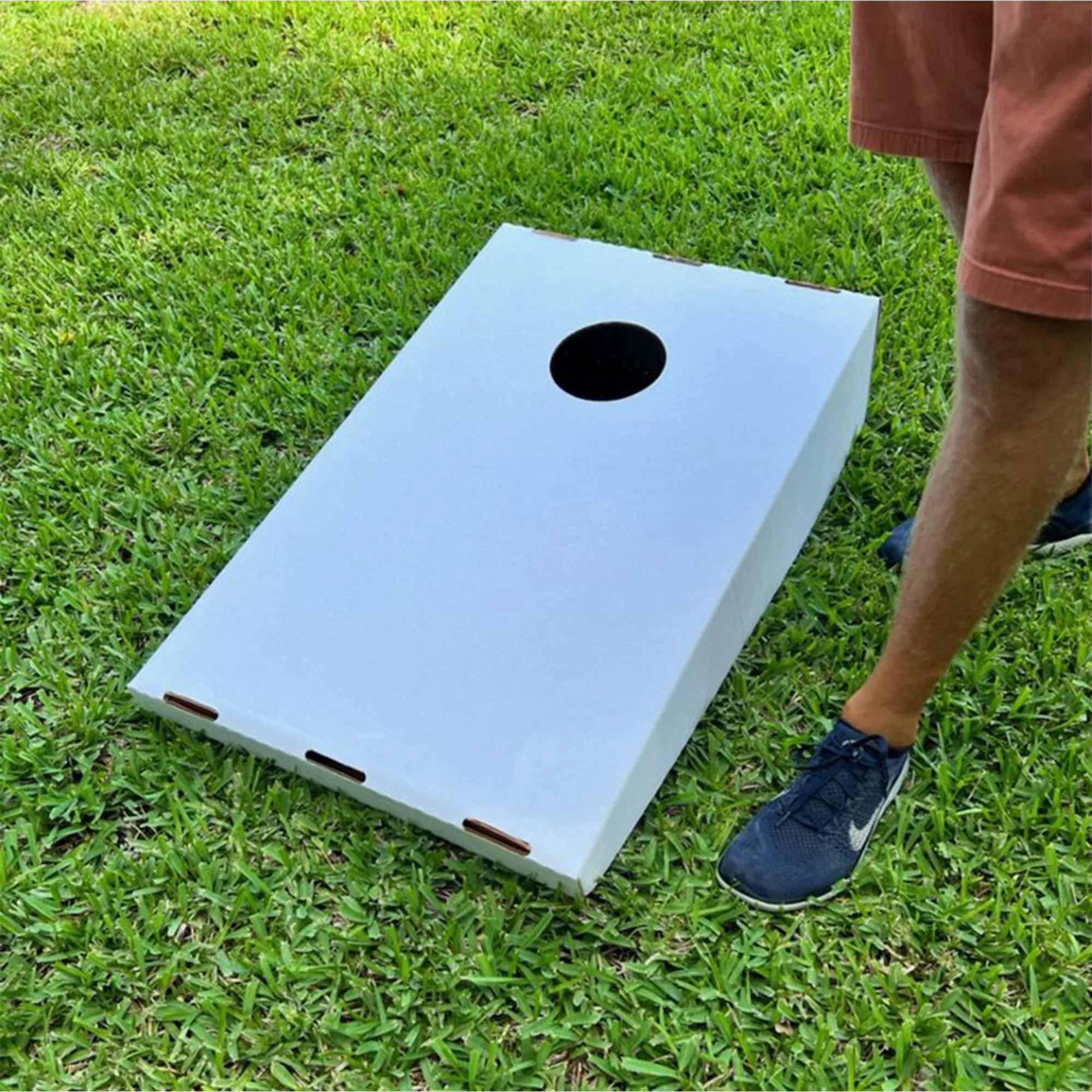 Paricon, LLC CCT-00178 Cardboard Outdoor Foldable Corn Hole Boards (2 Pack) - Image 4