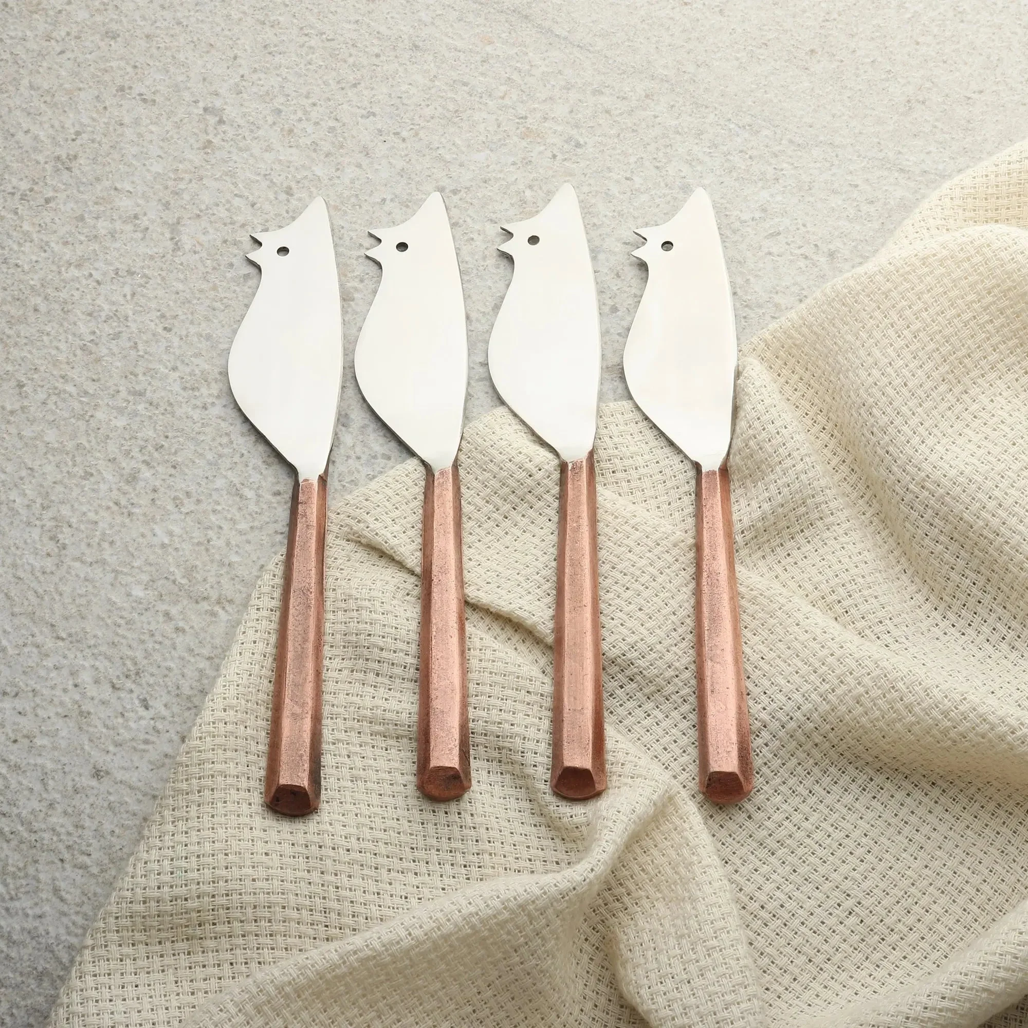 PLATEAU RATONCITO CHEESE SPREADER/KNIFE 4 PC. SET - Image 2