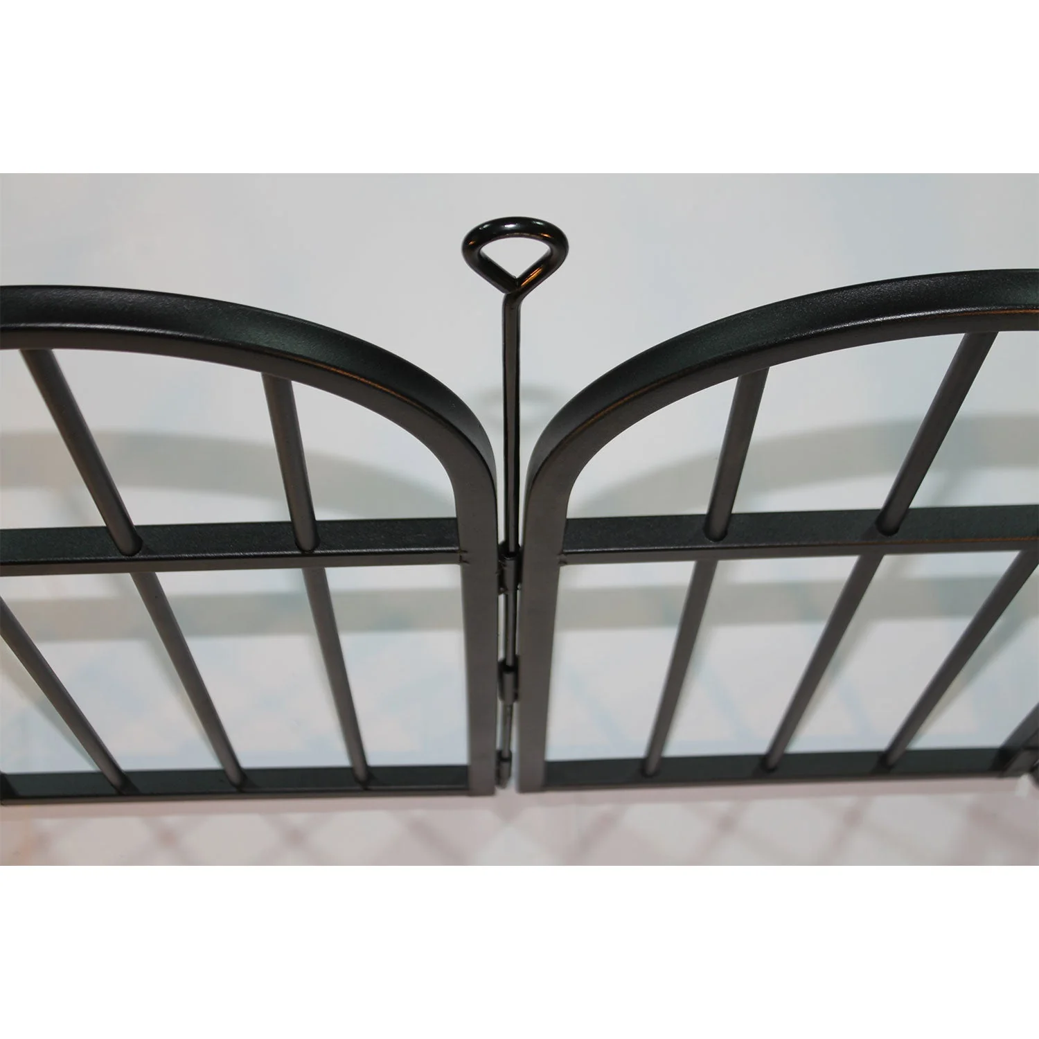 Q Stoves Q Gate Fence Protective Barrier for Q Flame Outdoor Patio Heater, Black - Image 2
