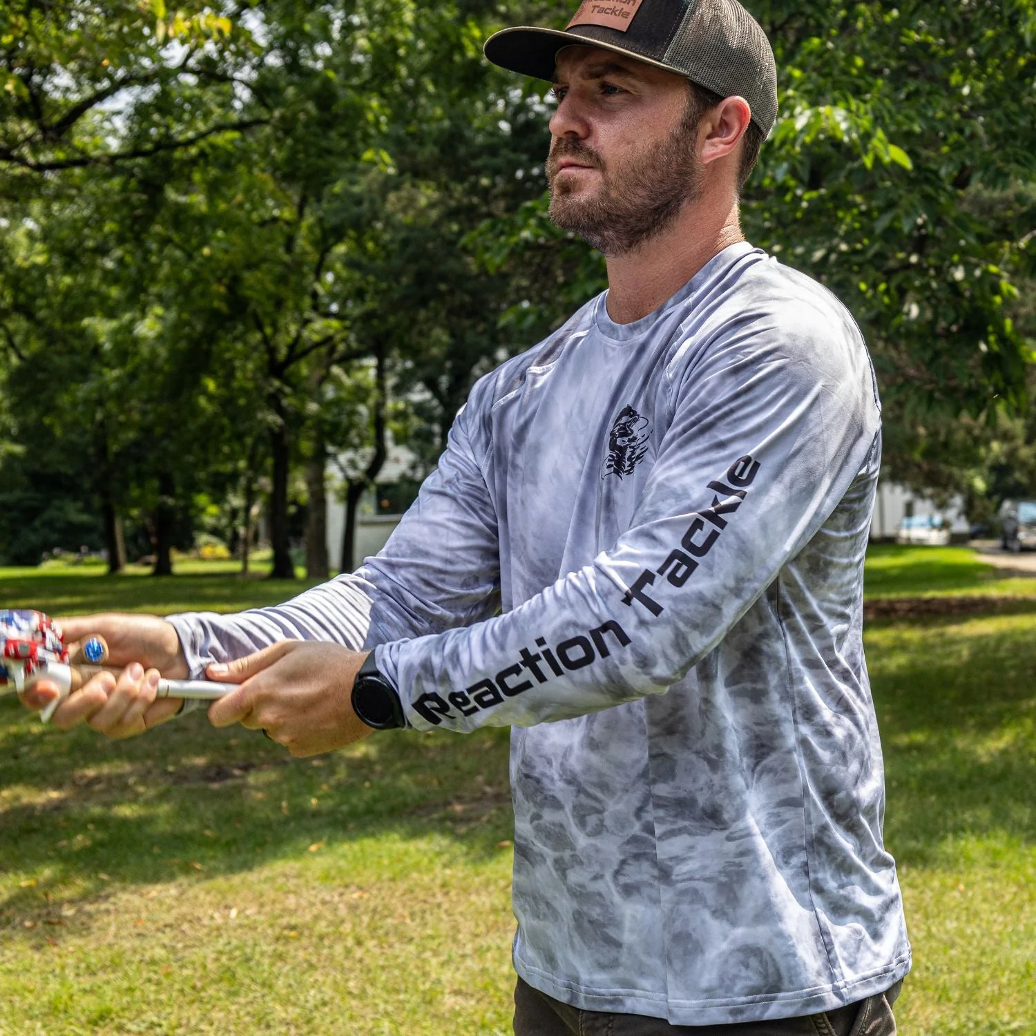 Reaction Tackle SPF UPF 50+ Long Sleeve Fishing Shirt - Image 4