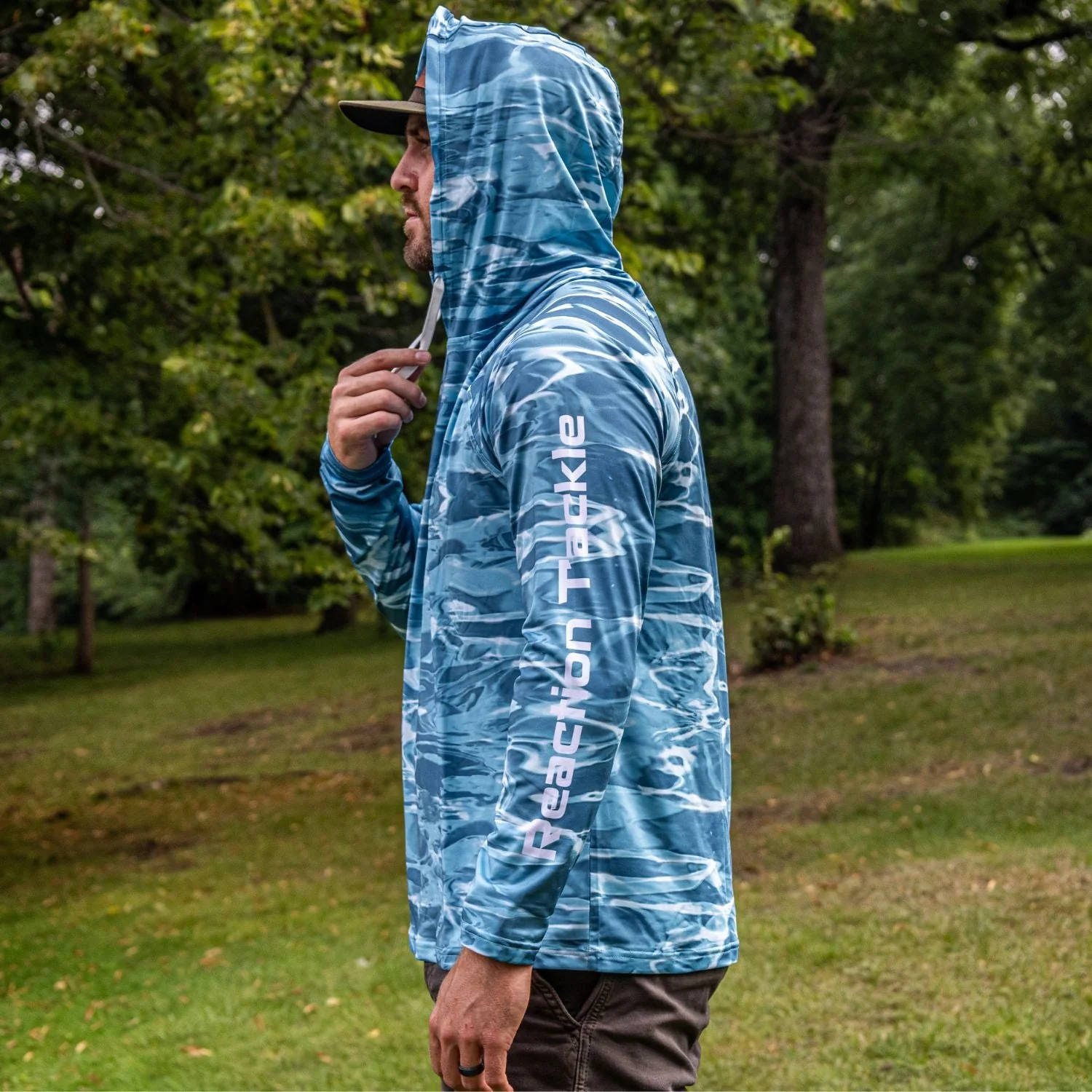 Reaction Tackle SPF UPF 50+ Long Sleeve Hooded Fishing Shirt - Image 3