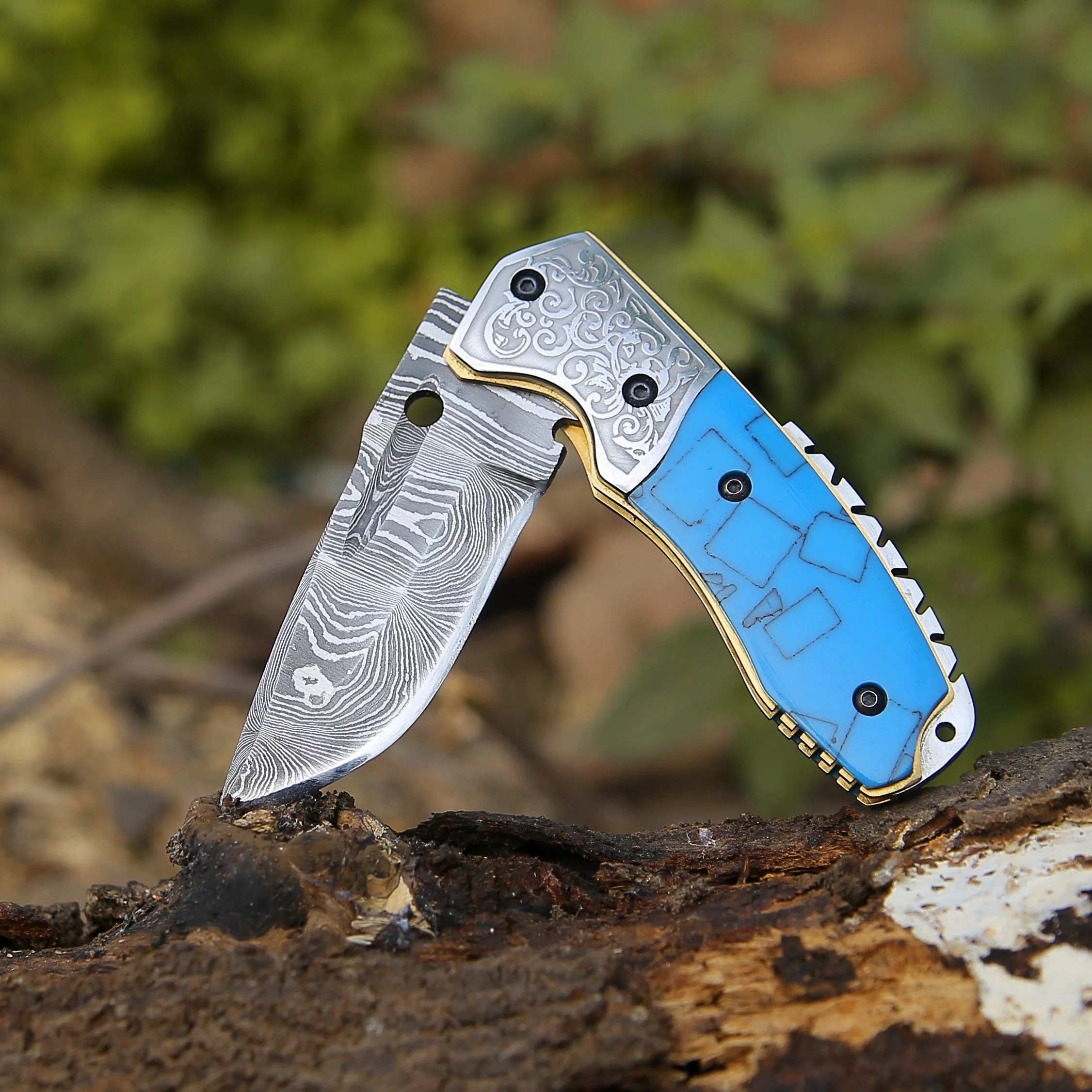 Reckoner Damascus Folding Knife with Turquoise Resin Handle - Image 6