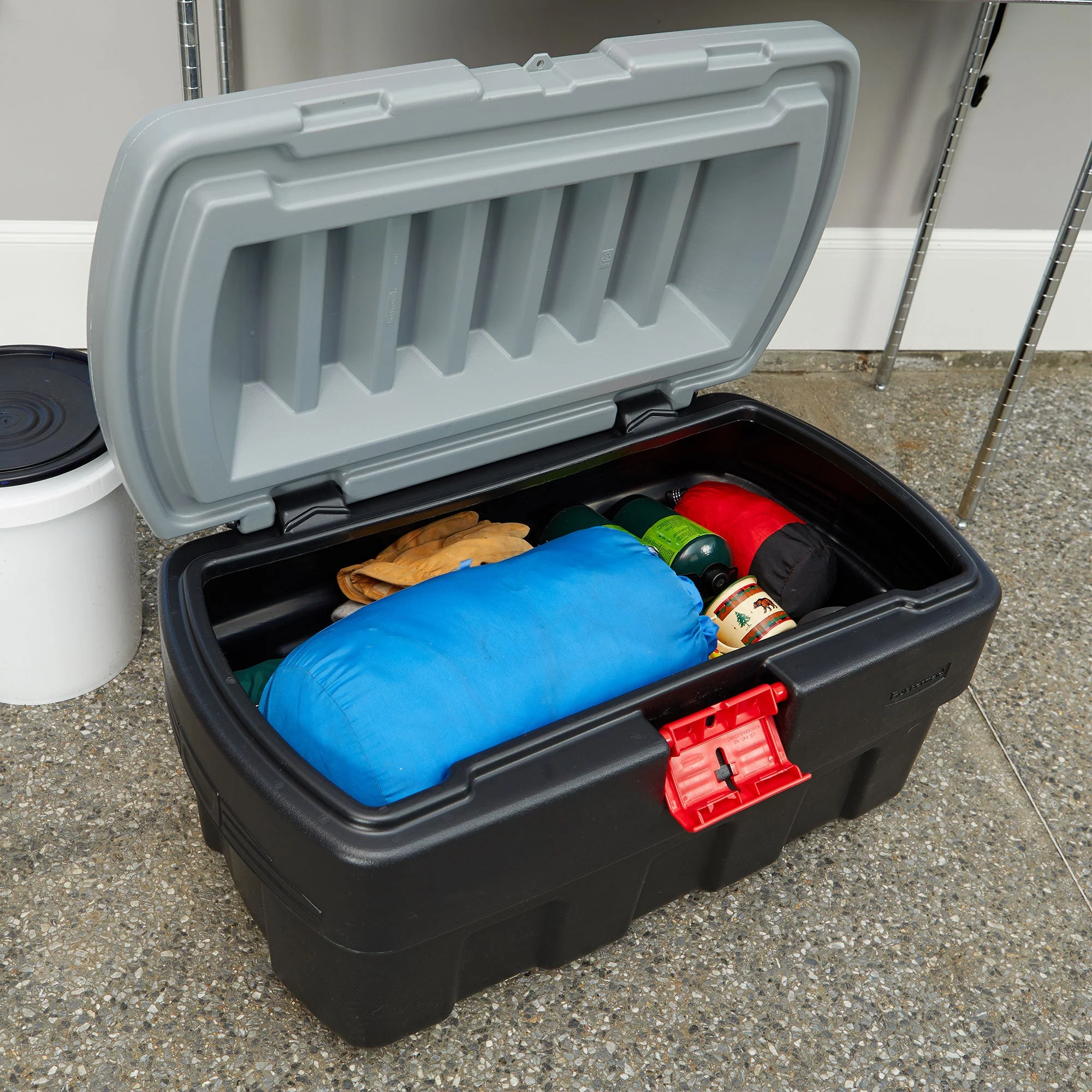 Rubbermaid 35 Gallon Black Action Packer Lockable Latch Storage Box Tote, Single - Image 10