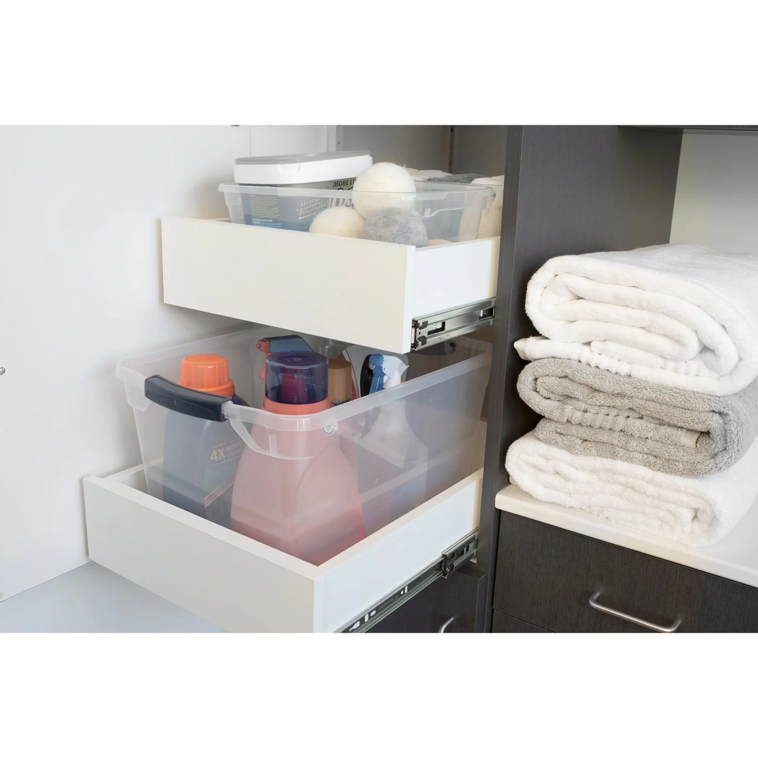Rubbermaid Cleverstore 95 Quart Plastic Storage Container & Lid, Clear (8 Pack) - Image 6