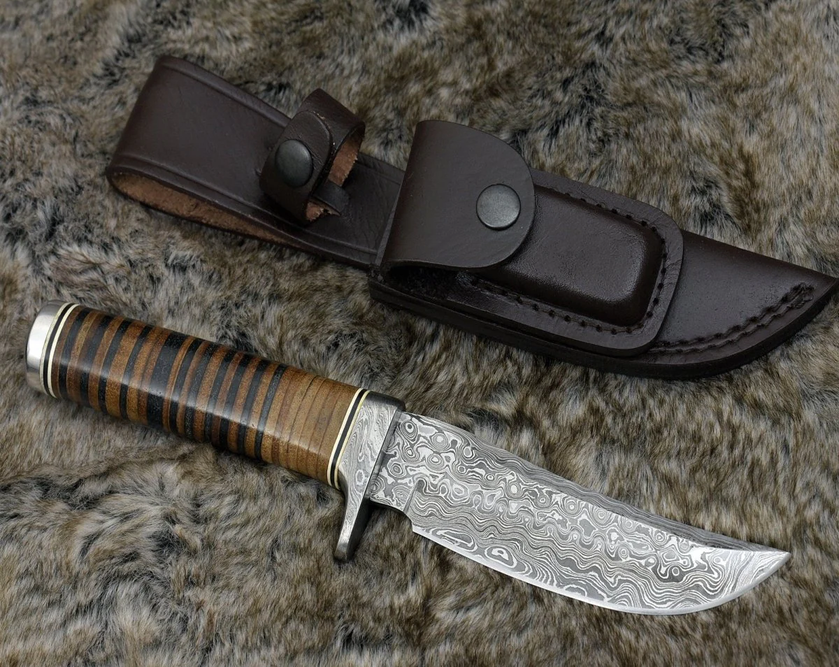 Serenity Damascus Hunting Knife with Stacked Leather Handle - Image 3