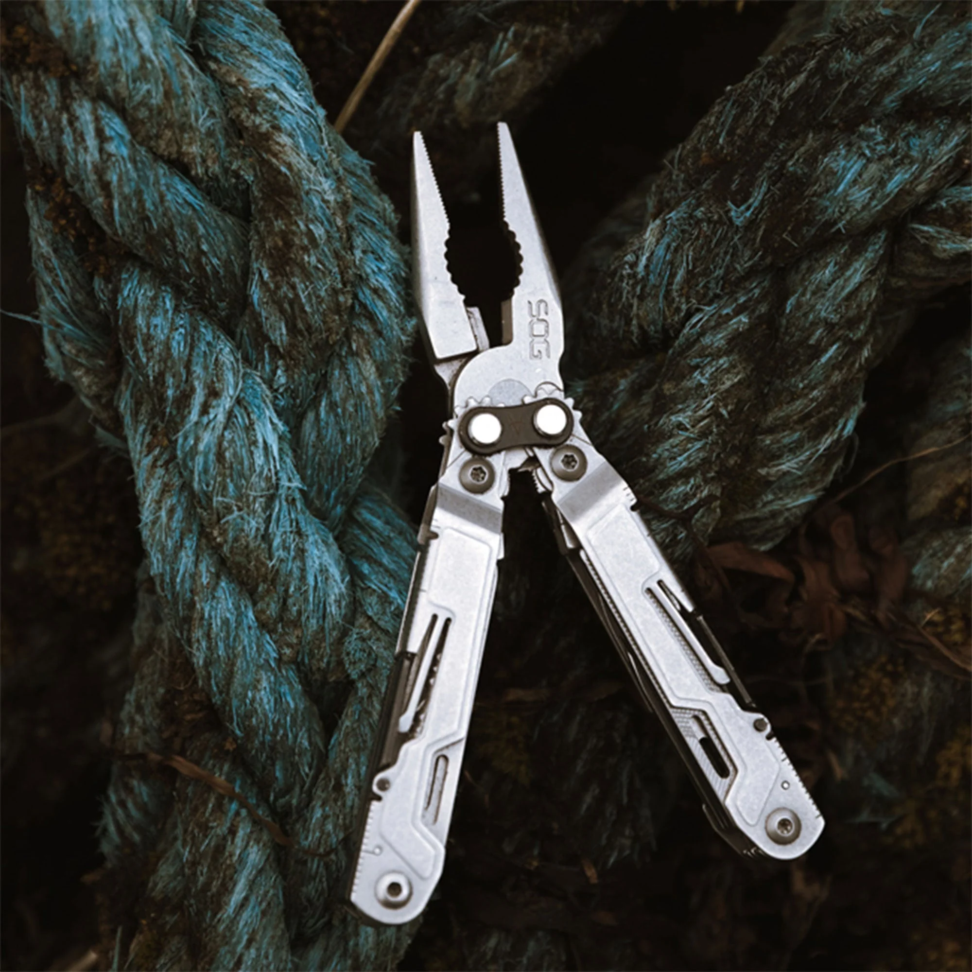 SOG PowerPint Stainless Steel Folding 18 Multi Purpose Pocket EDC Tool, Silver - Image 11