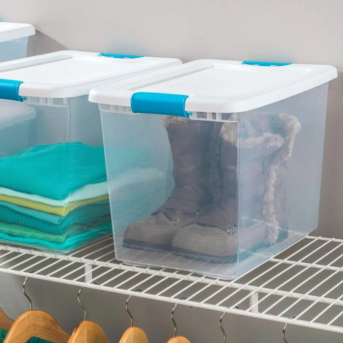 Sterilite 12 Pack 15-Qt & 6 Pack 25-Qt Stackable Clear Plastic Storage Bin w/Lid - Image 7