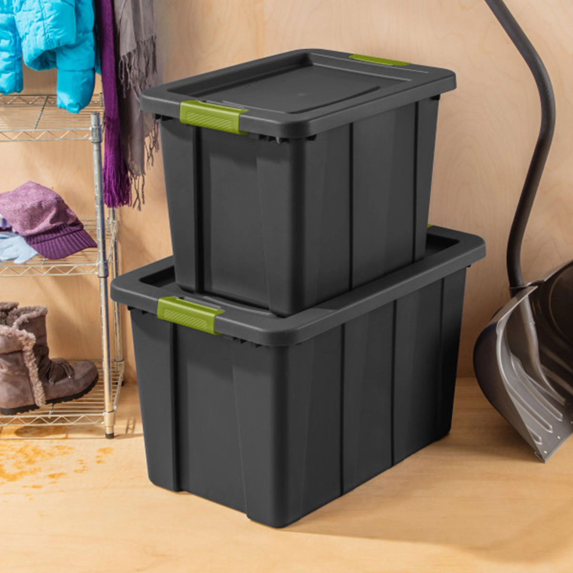Sterilite 30 Gal Latching Tuff1 Stackable Storage Tote Bin w/ Latch Lid, 4 Pack - Image 4