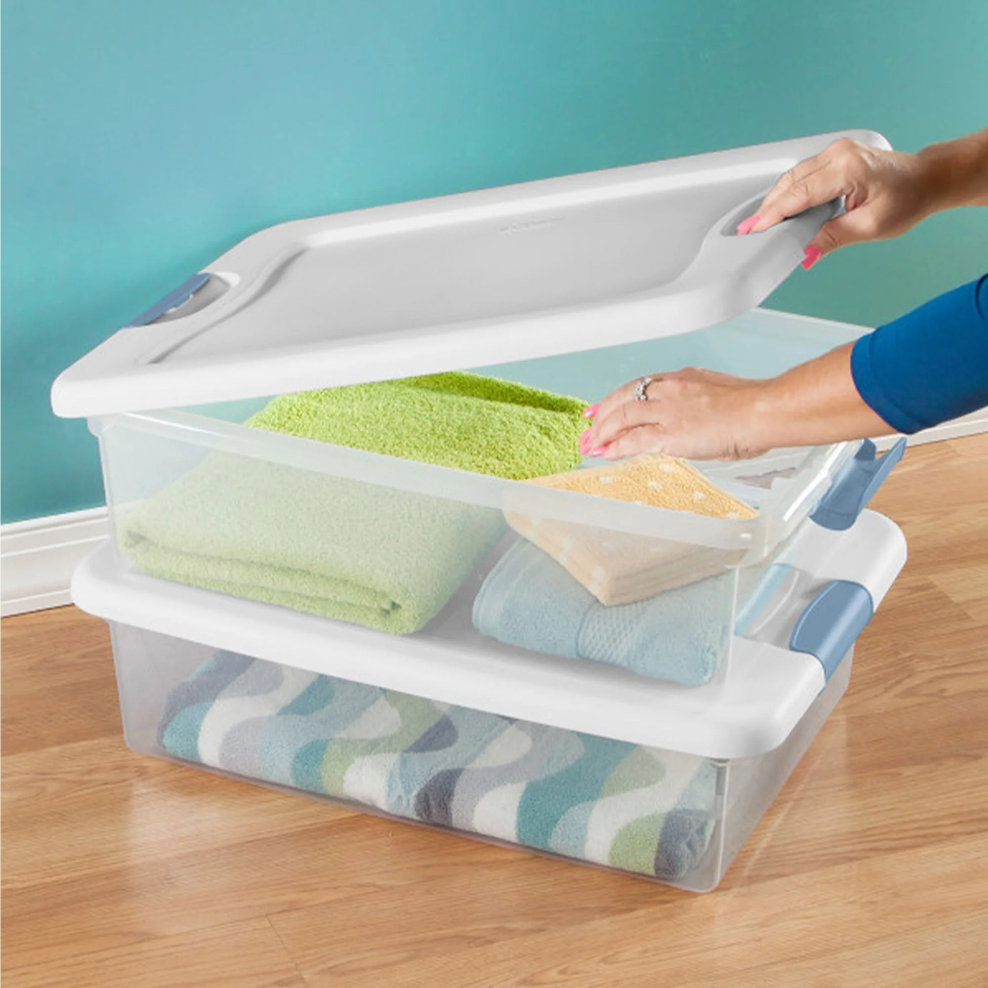 Sterilite 32 Quart Clear Plastic Stackable Storage Box Container (6 Pack) - Image 9