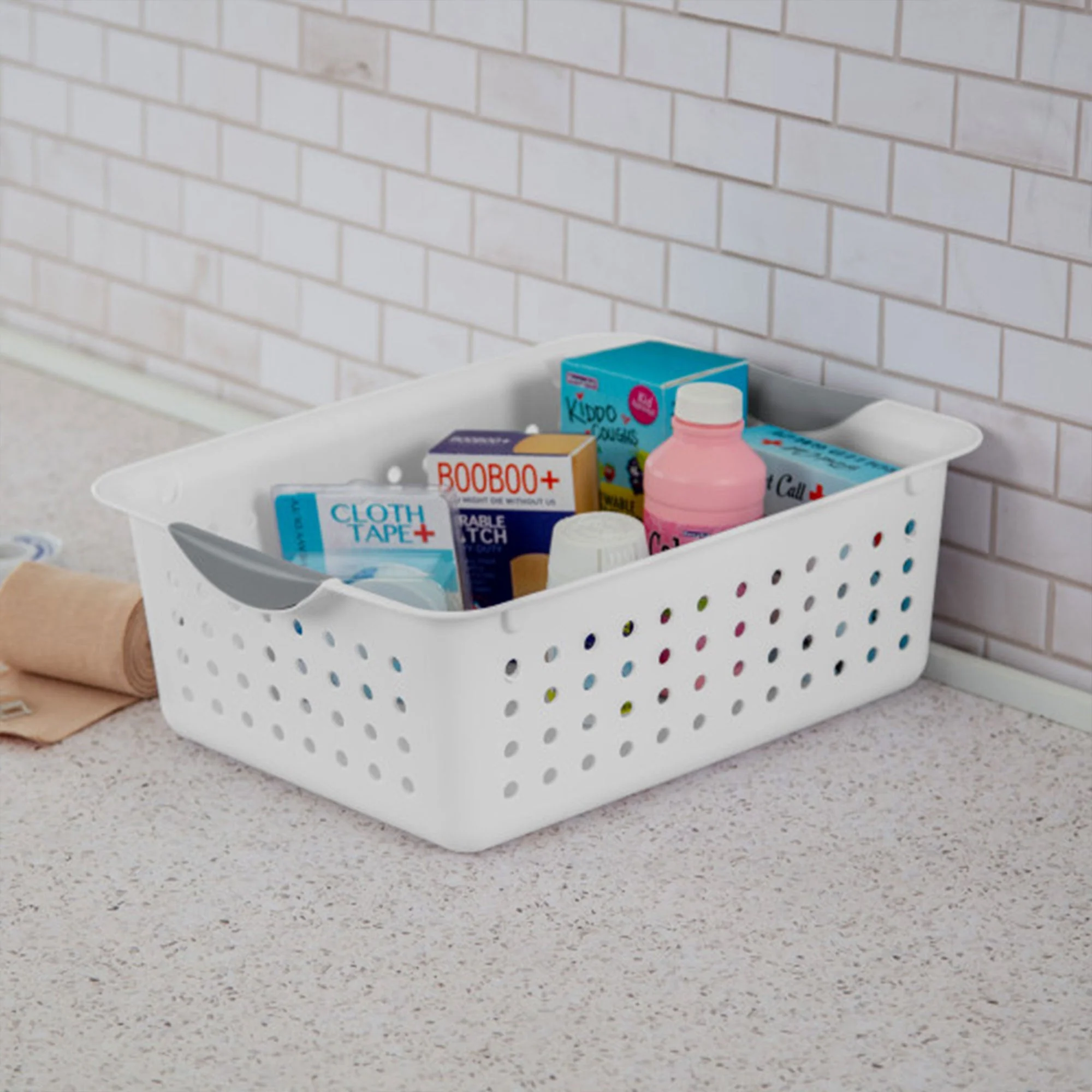 Sterilite Medium Ultra Plastic Storage Organizer Basket with Handles, (6 Pack) - Image 5