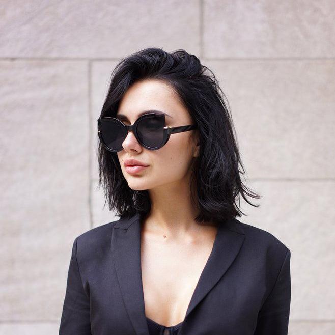 Sustainable Chloe - Black - Image 2