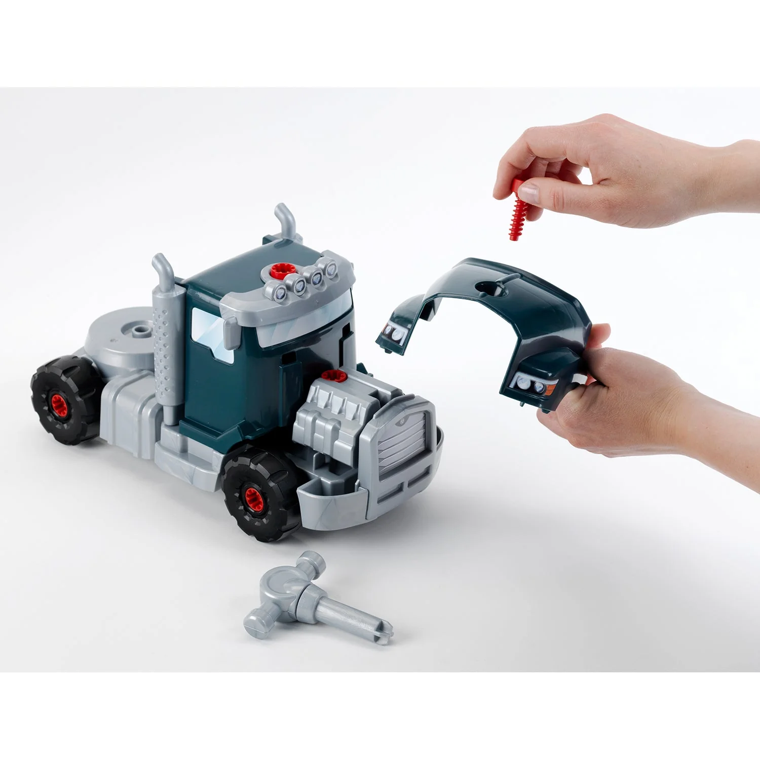 Theo Klein Bosch 73 Piece Tool Truck Set Toy with Accessories for Ages 3 and Up - Image 6