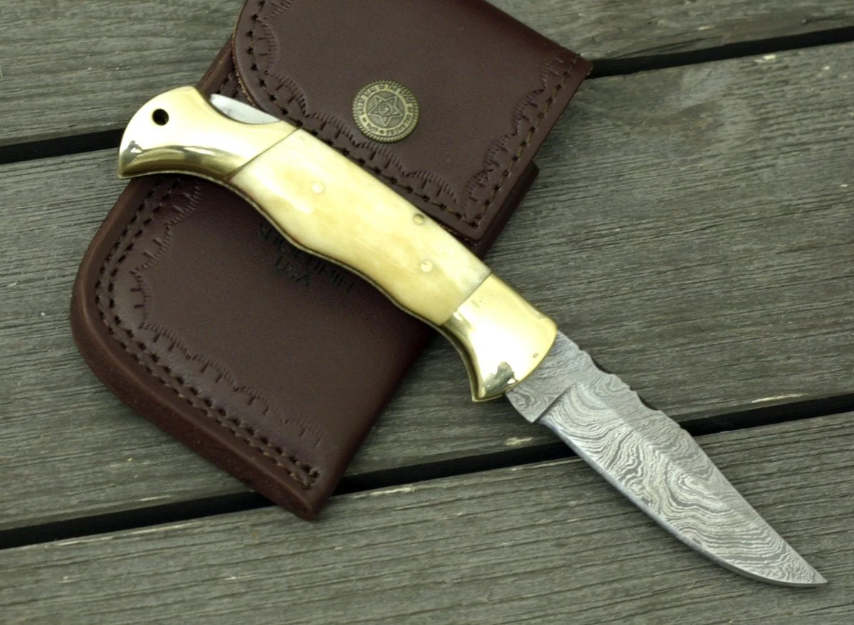 Tranquility Pocket Knife with Ram Horn Handle - Image 9