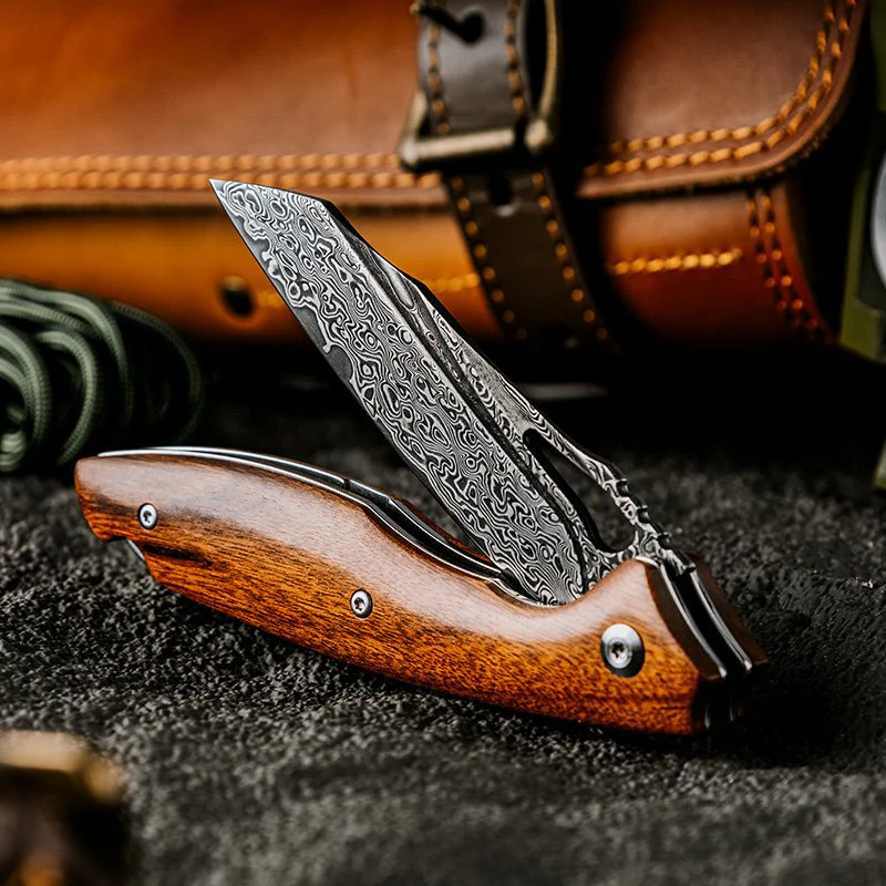 Vengeance Damascus Pocket Knife with Exotic Red Sandalwood Handle - Image 5