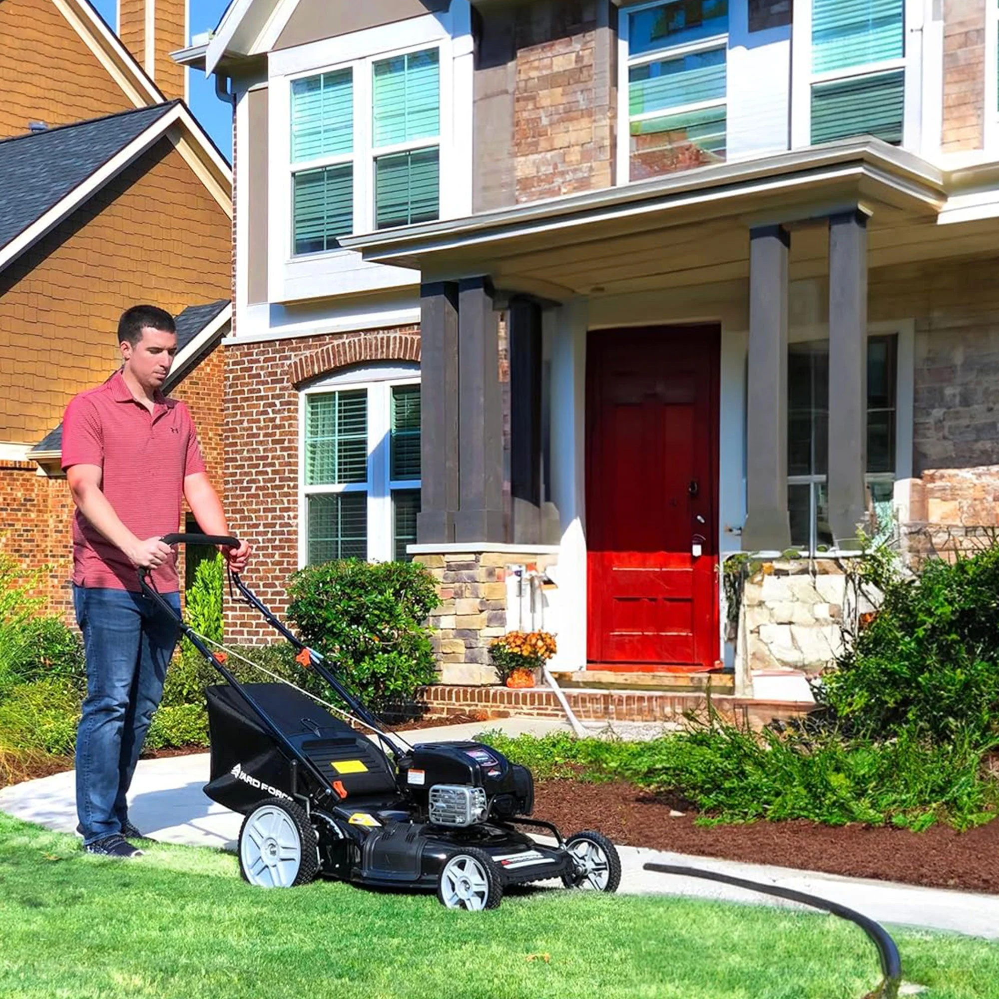 Yard Force Self Propelled 3-in-1 Gas Powered Push Lawn Mower with 22" Steel Deck - Image 4