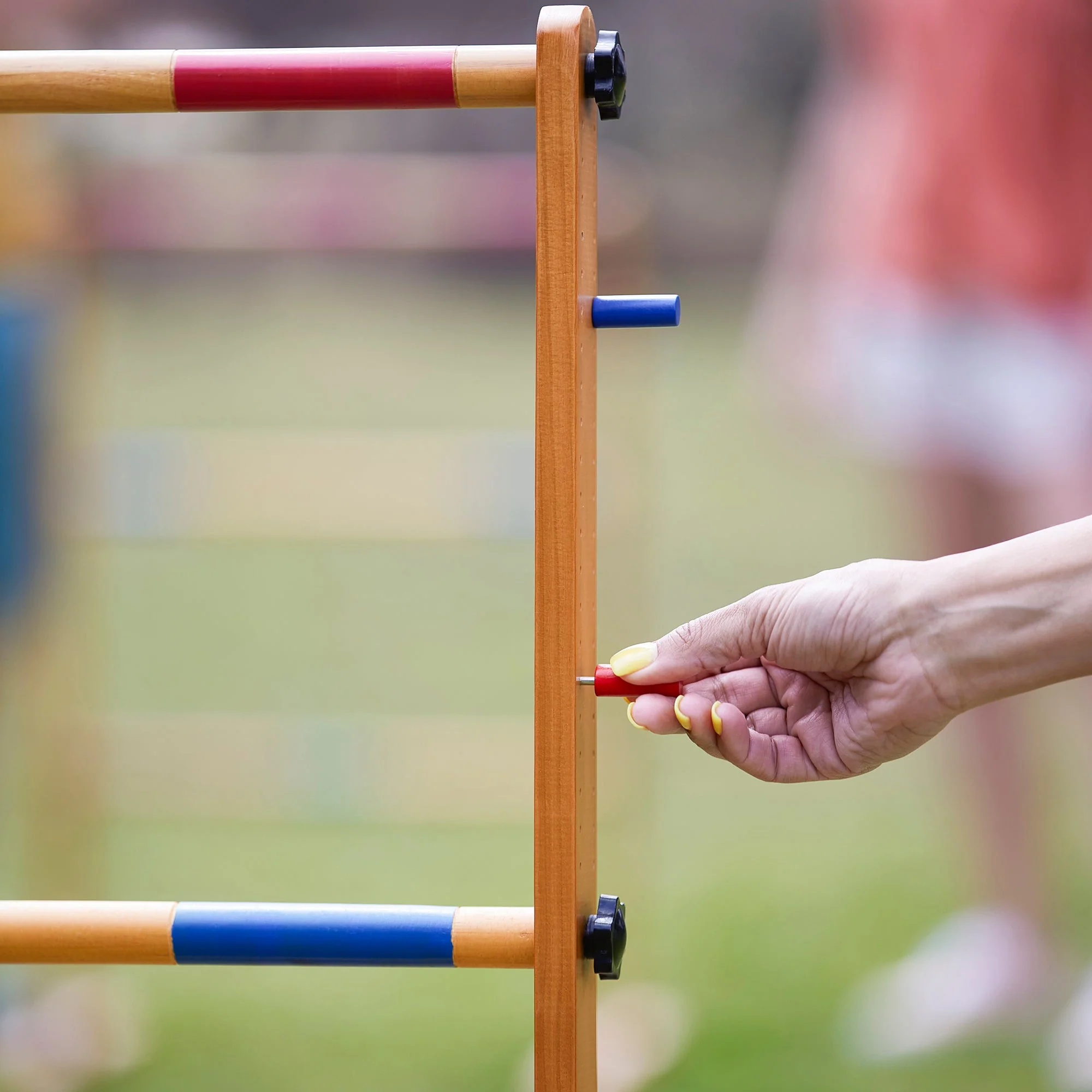Yard Games Backyard Outdoor Wooden Double Ladder Toss Game Set w/ Case, Red/Blue - Image 7